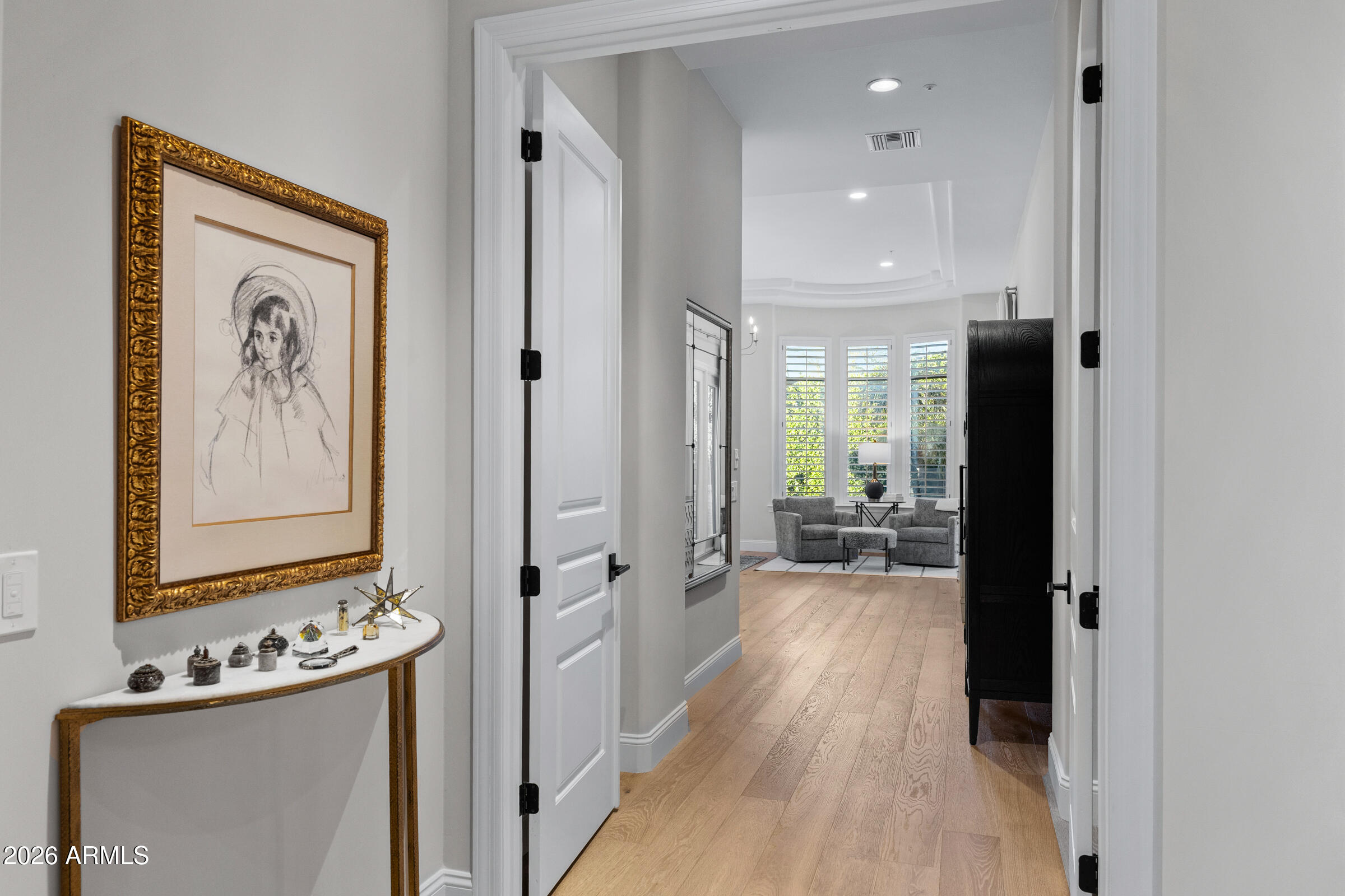 8832 E WETHERSFIELD Road