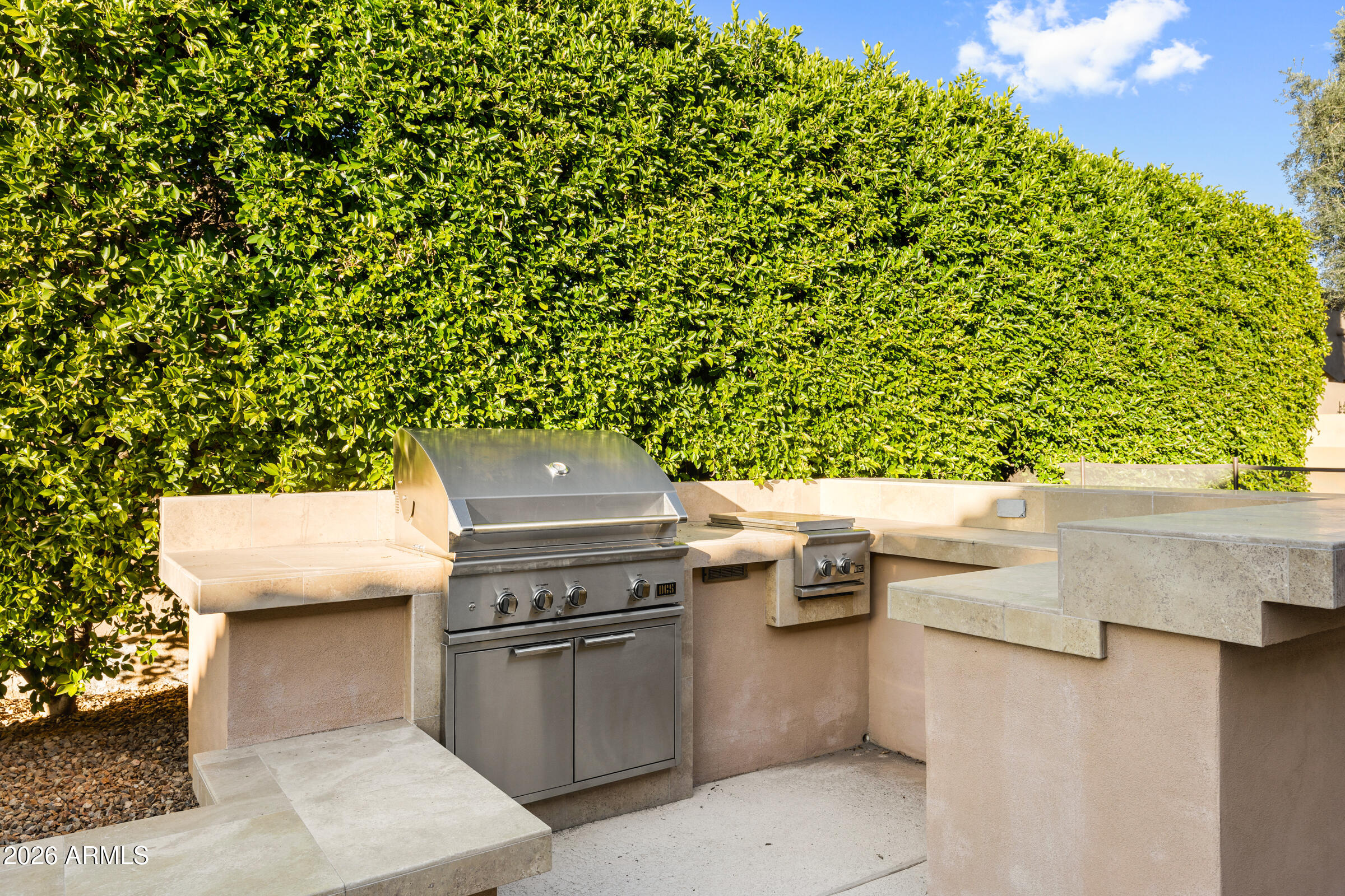 8832 E WETHERSFIELD Road