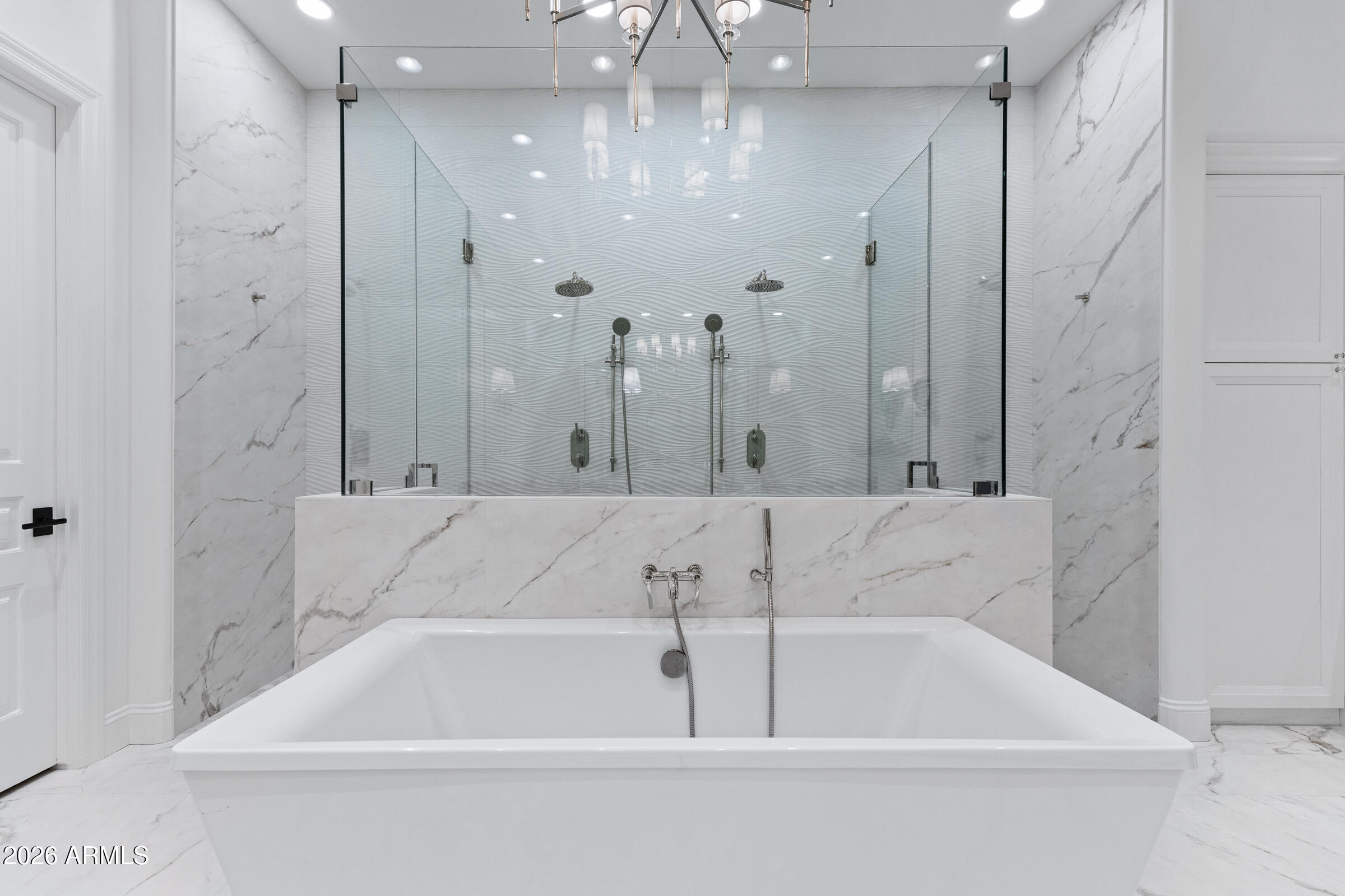 8832 E WETHERSFIELD Road