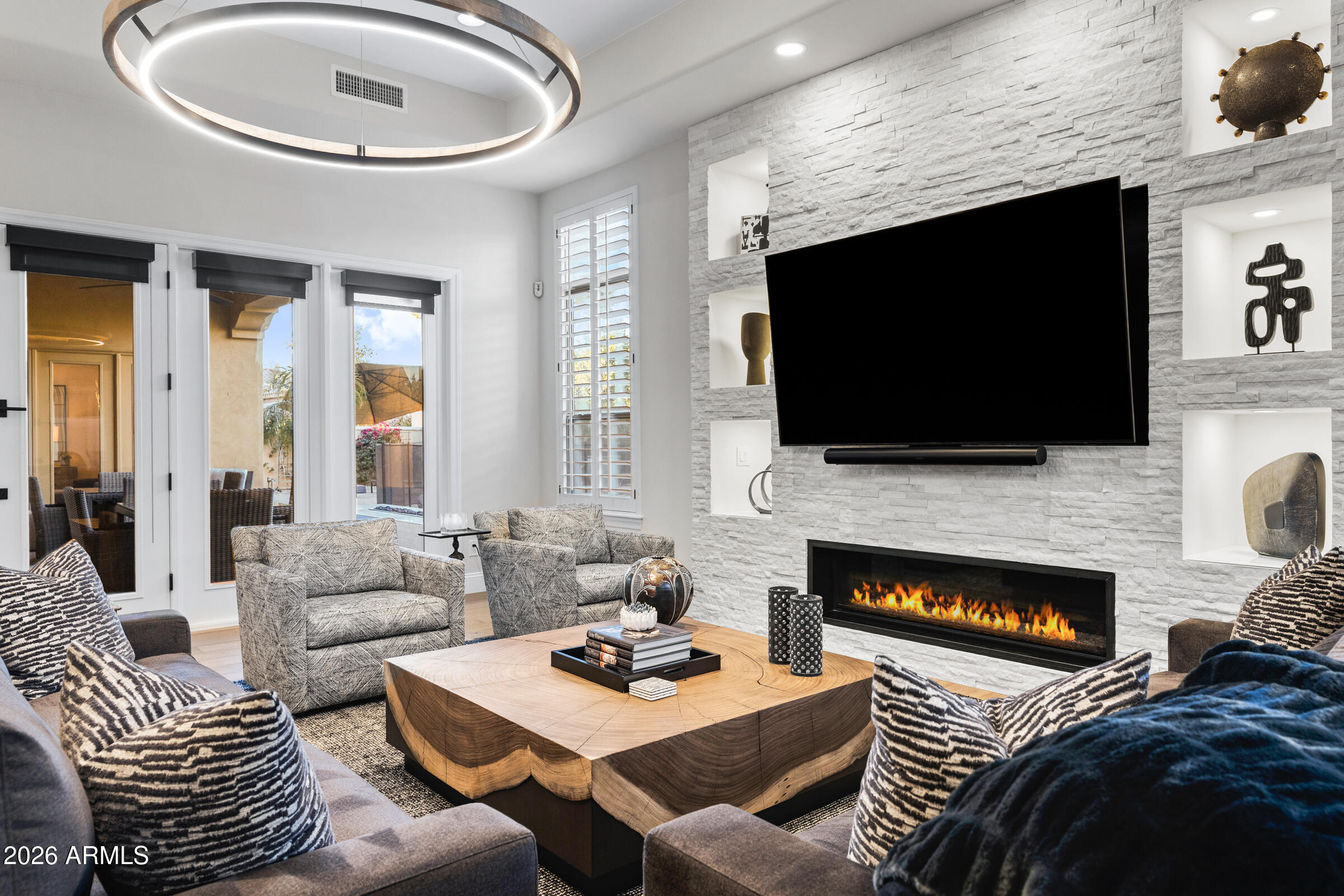 8832 E WETHERSFIELD Road