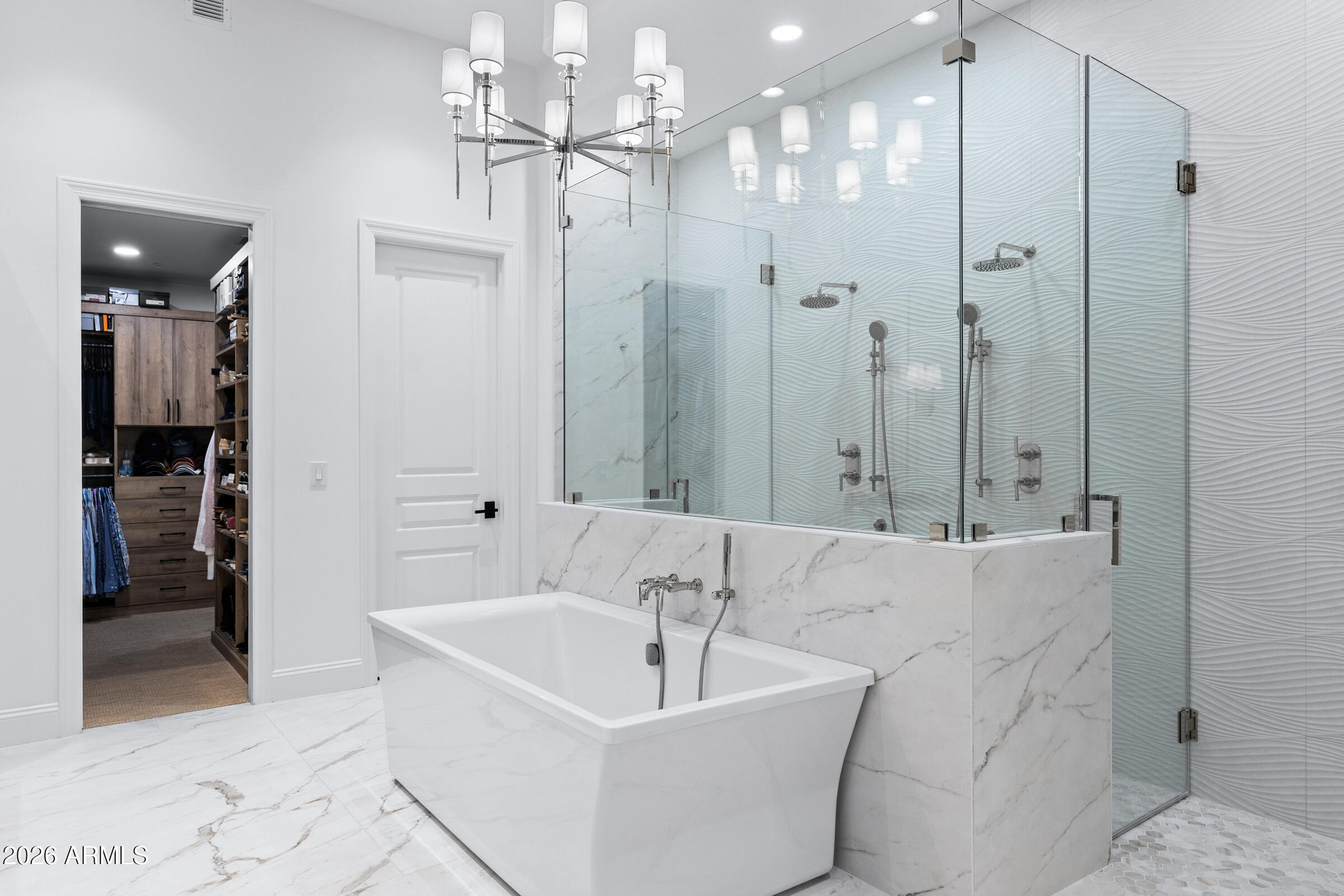 8832 E WETHERSFIELD Road