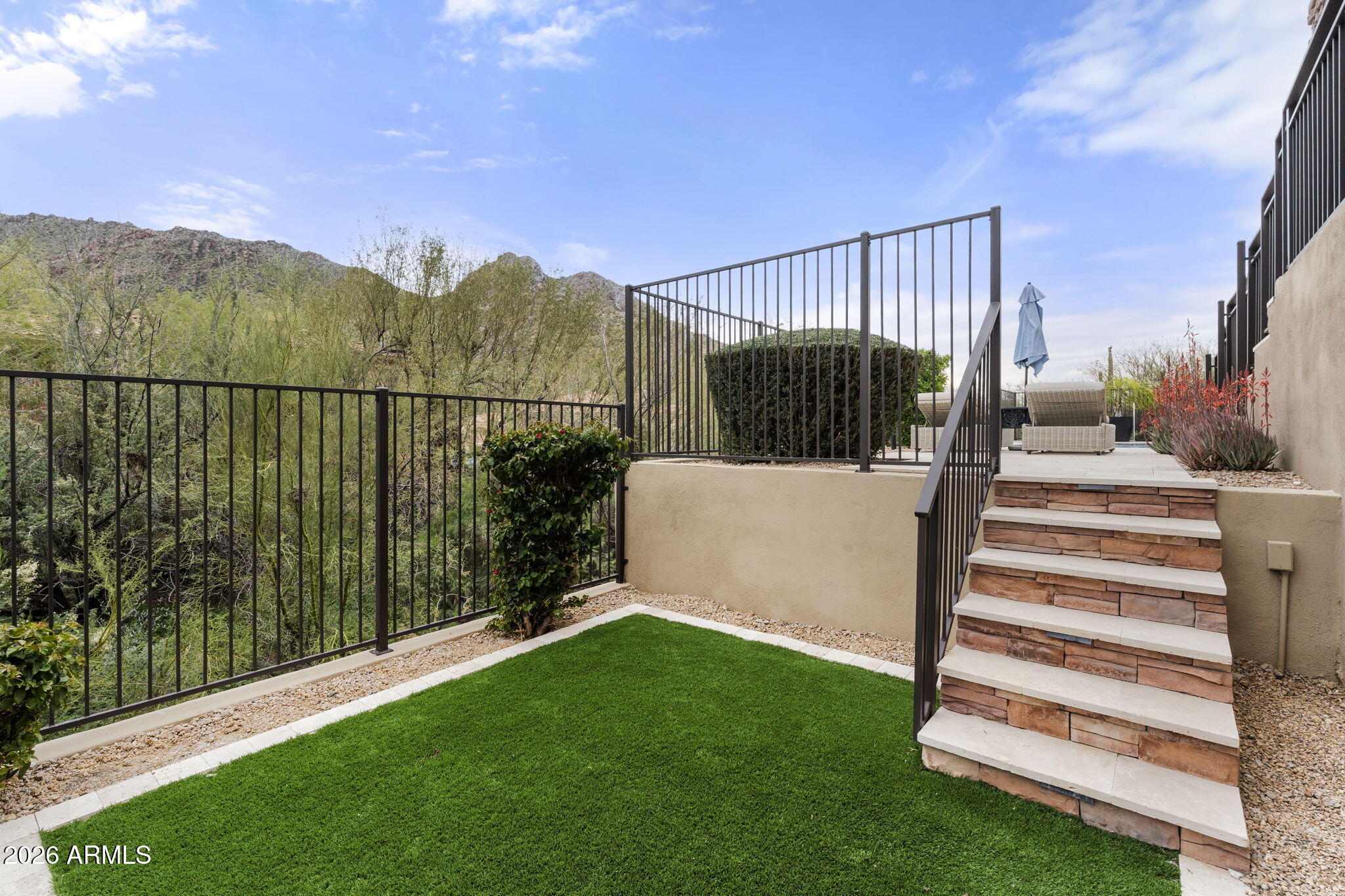 11923 E CASITAS DEL RIO Drive