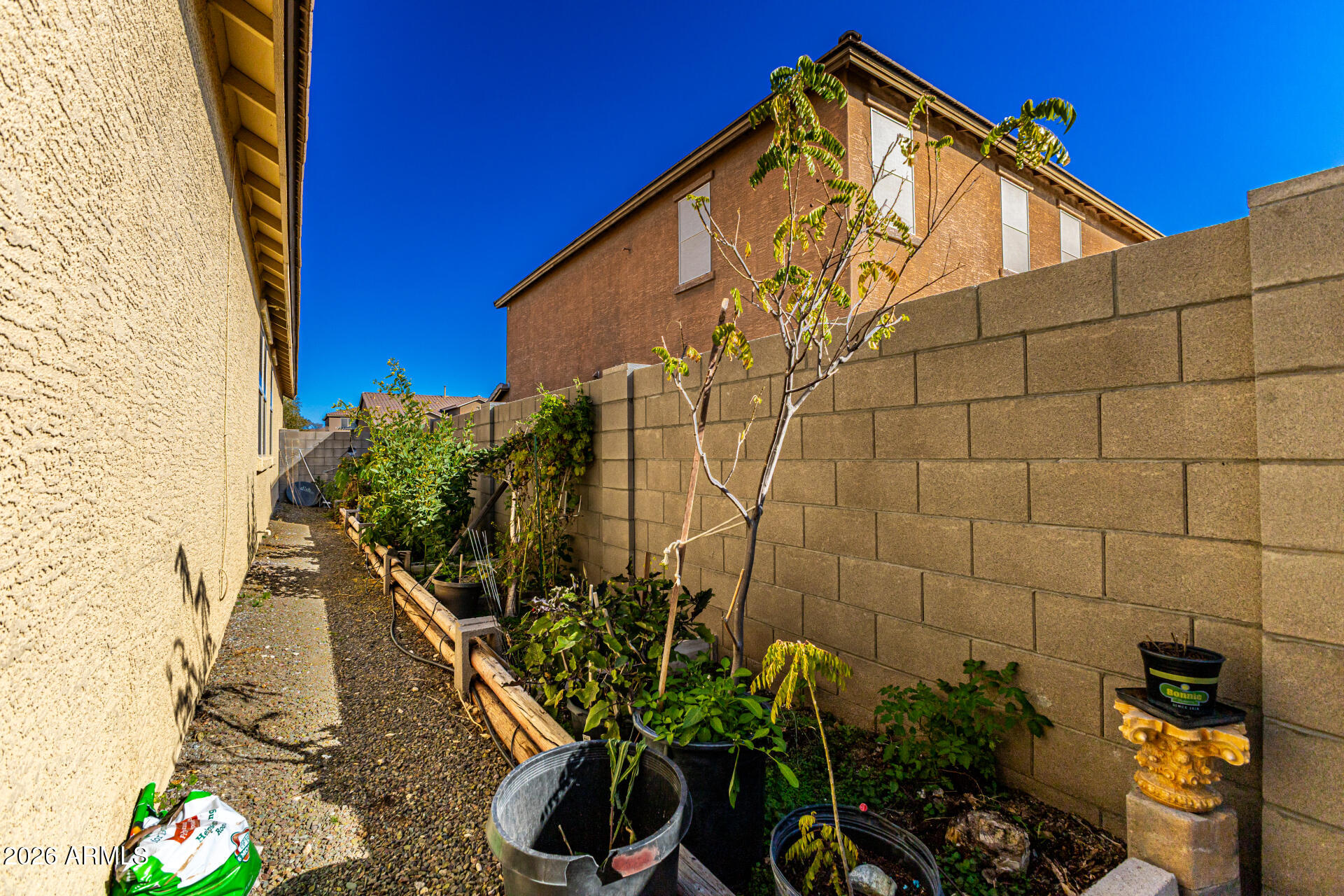 18349 W TURQUOISE Avenue