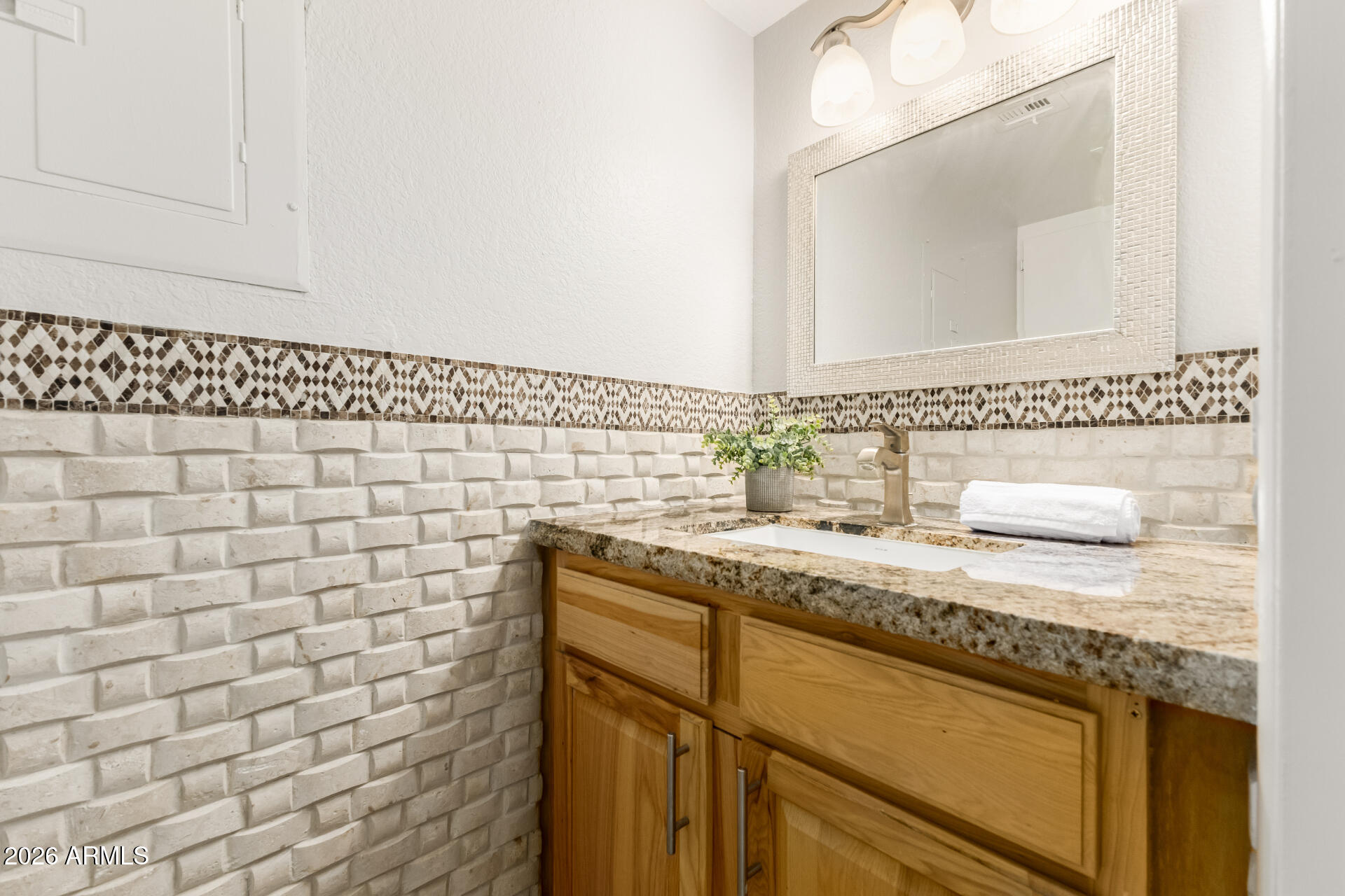 1401 E PUGET Avenue 24