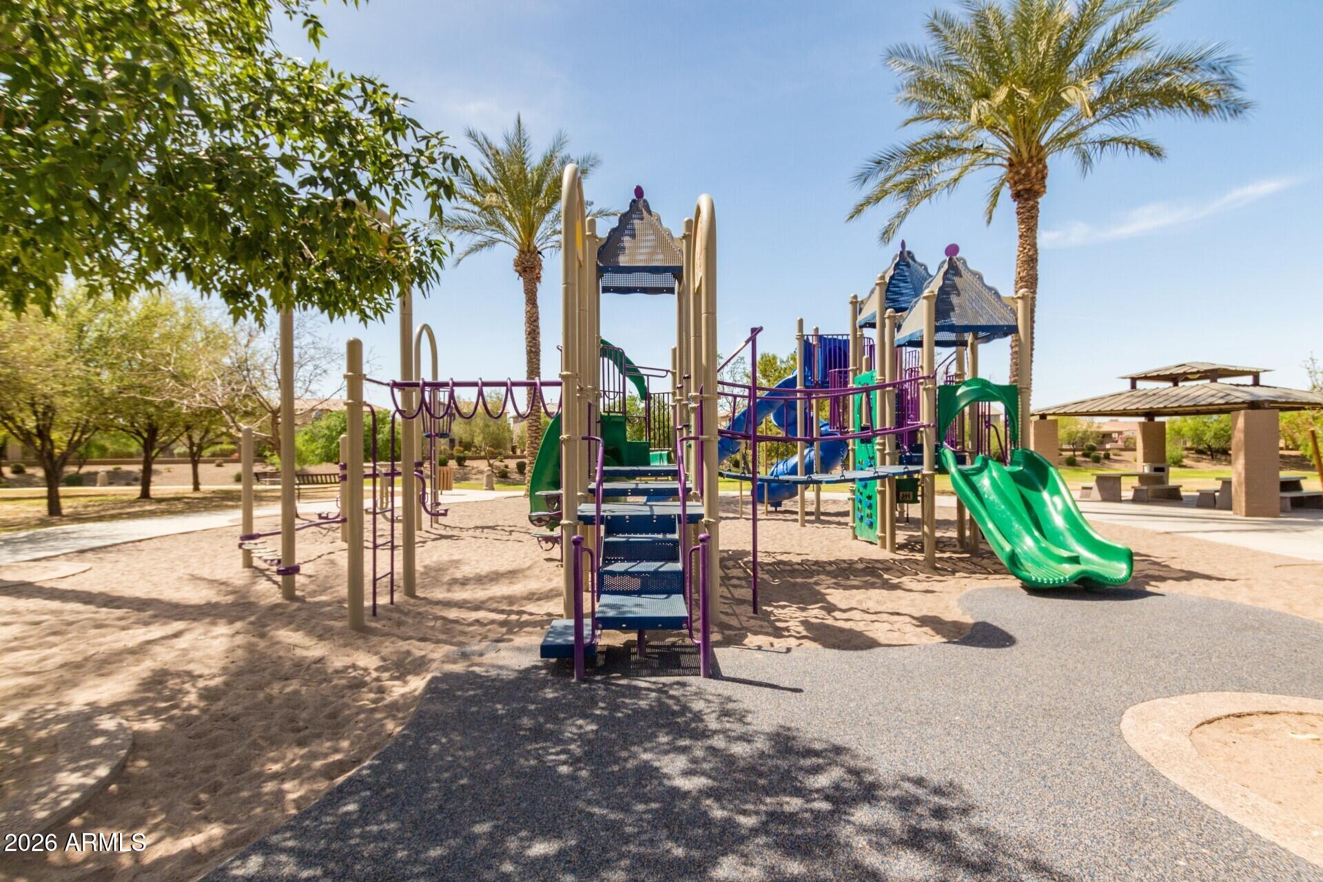 43924 W MCCLELLAND Drive