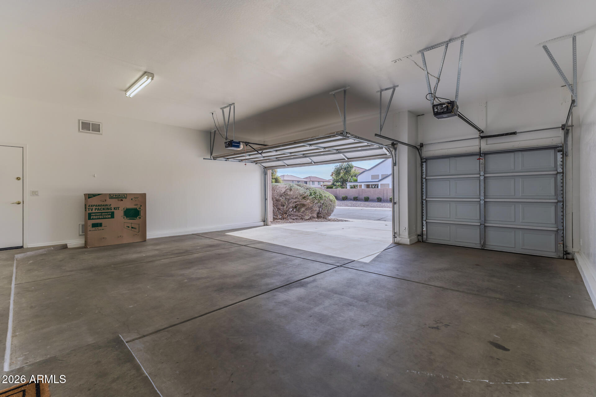 43924 W MCCLELLAND Drive