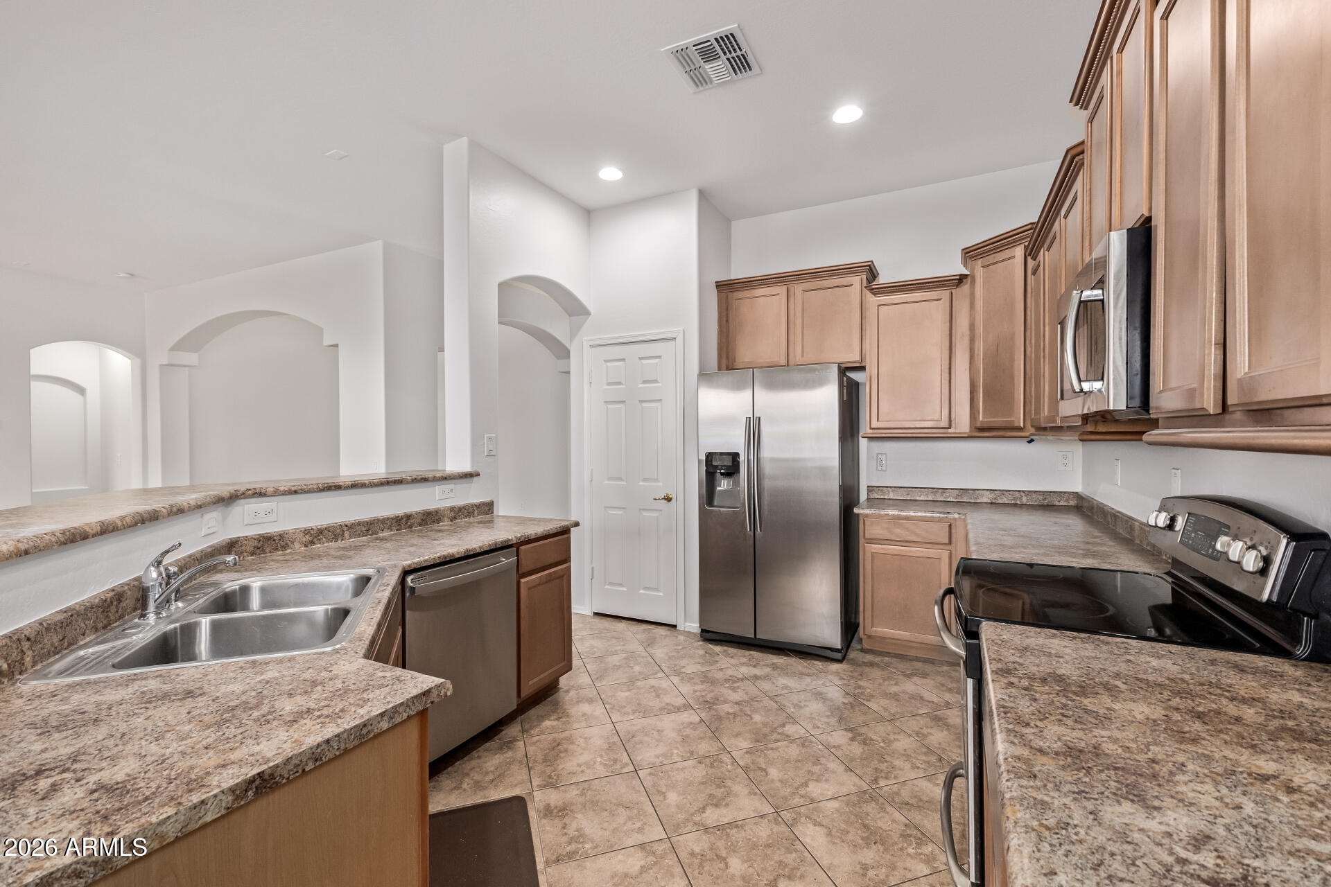 43924 W MCCLELLAND Drive