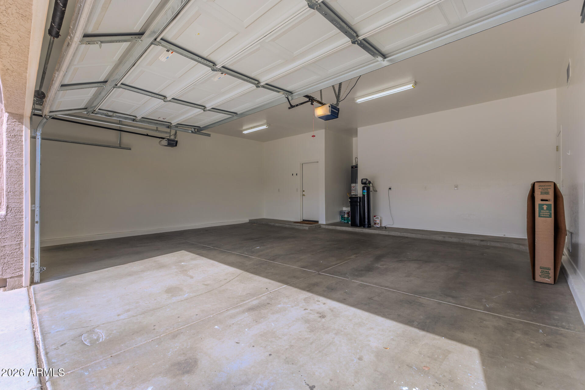 43924 W MCCLELLAND Drive