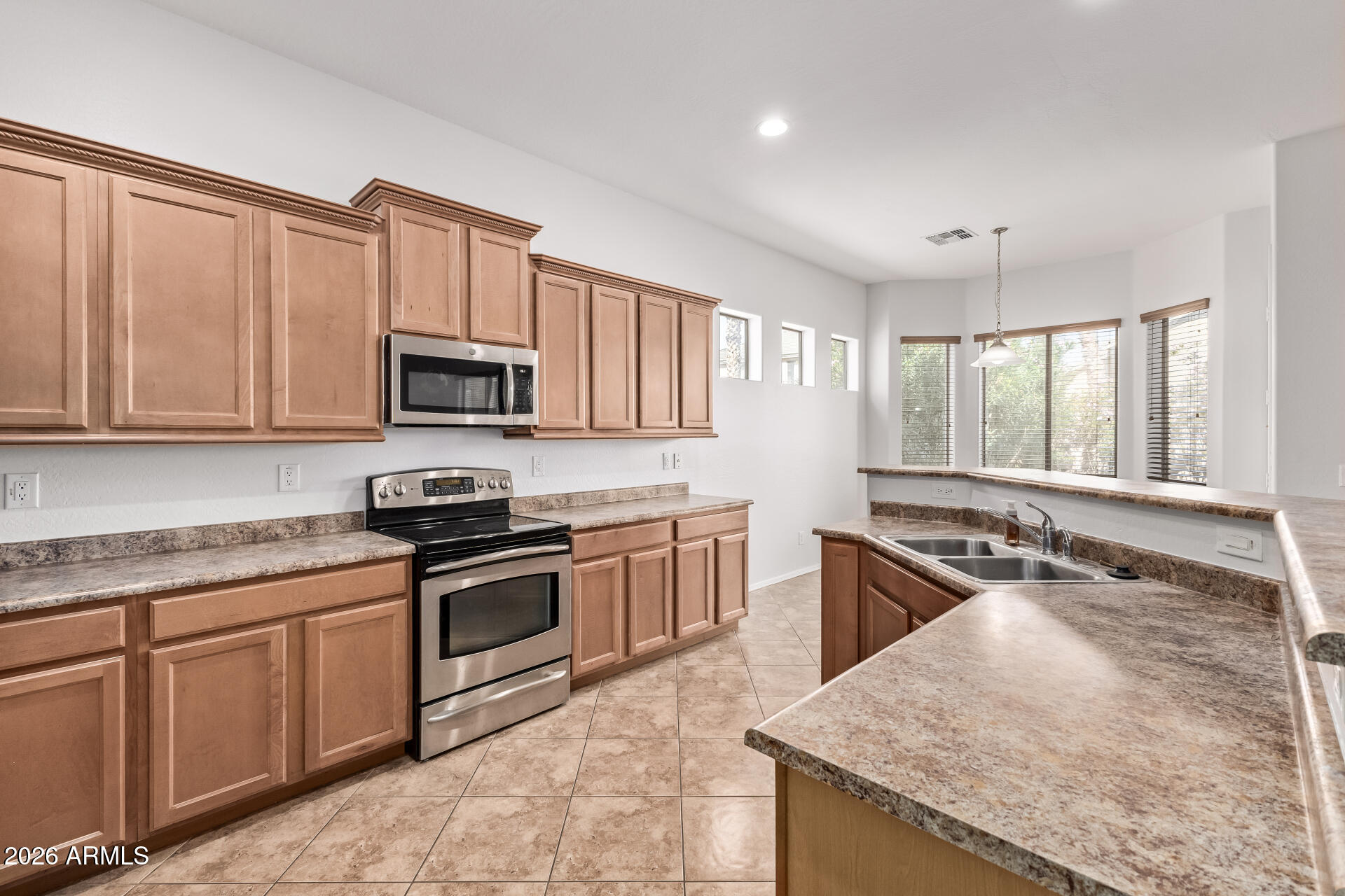 43924 W MCCLELLAND Drive