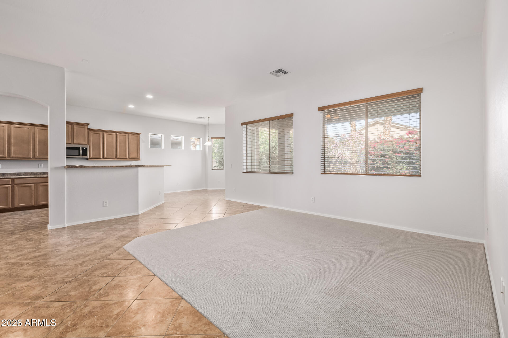 43924 W MCCLELLAND Drive