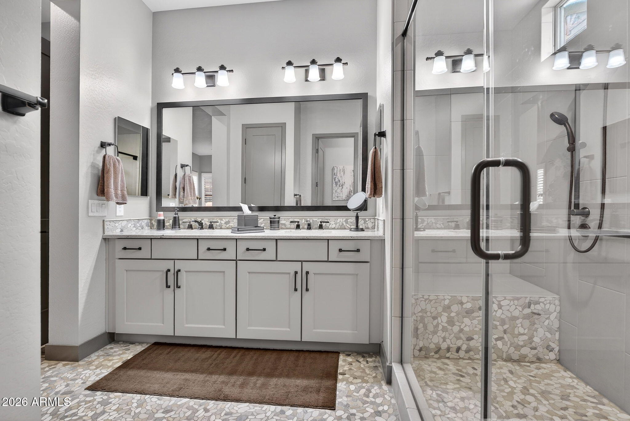 4238 E SKOUSEN Street