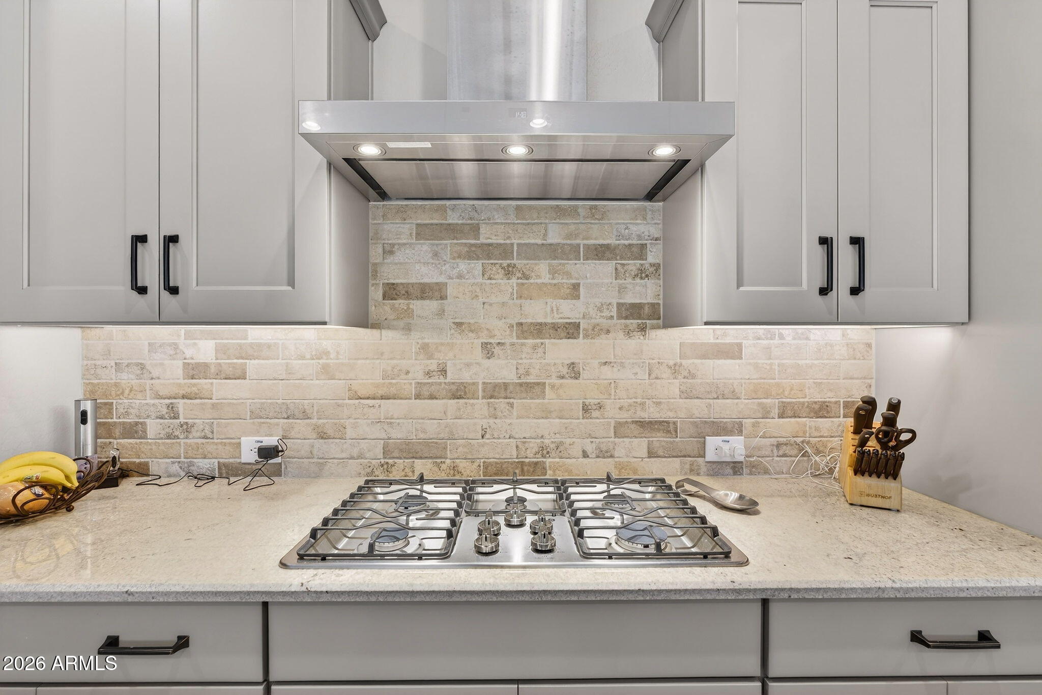 4238 E SKOUSEN Street