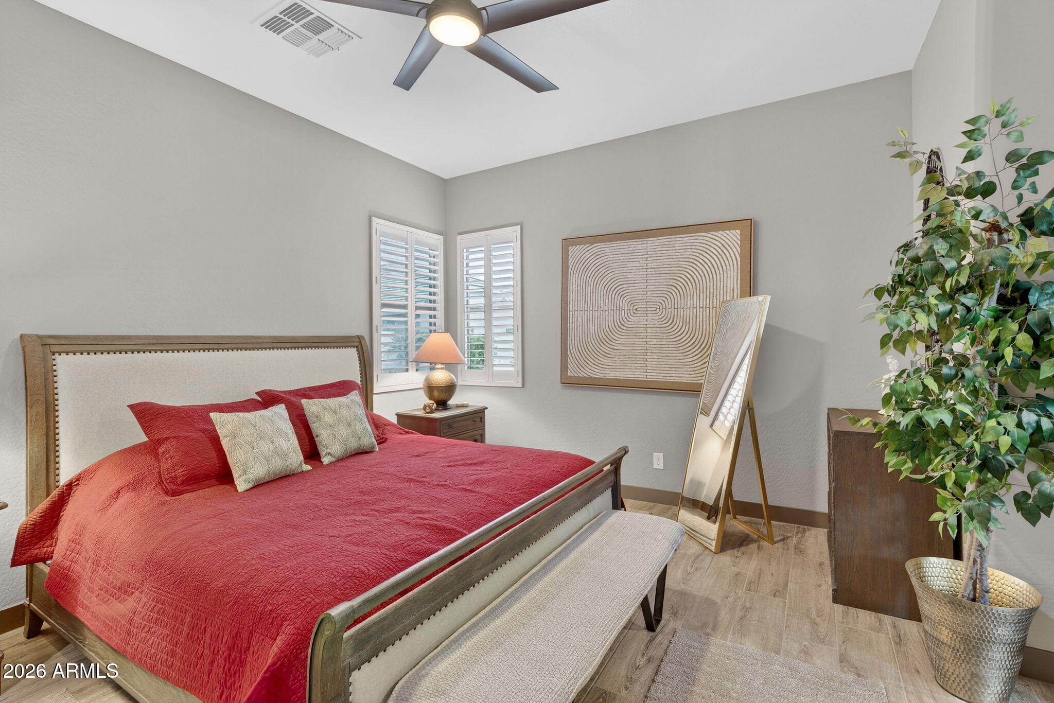 4238 E SKOUSEN Street