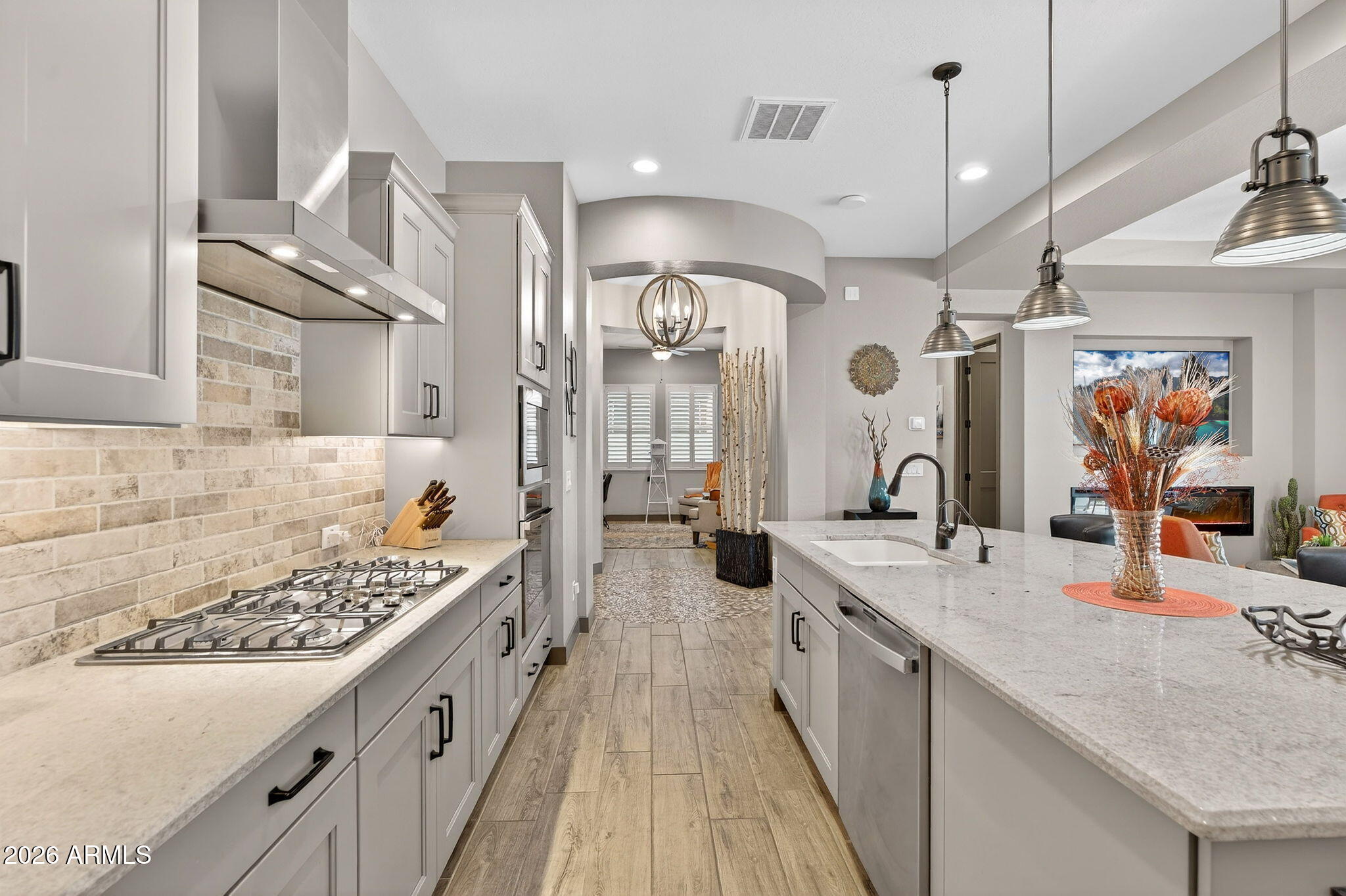 4238 E SKOUSEN Street