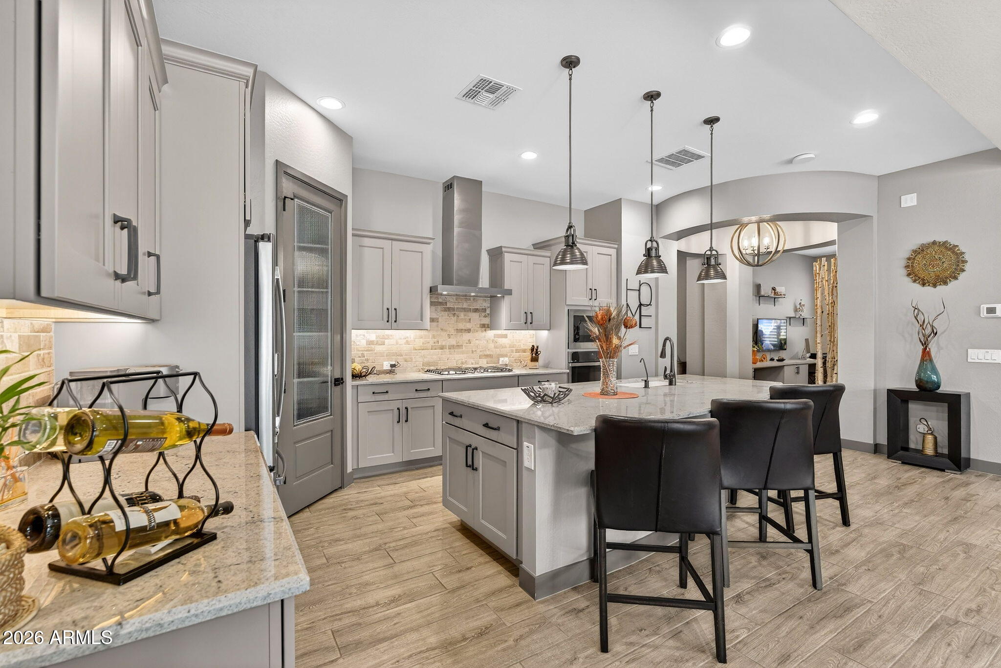 4238 E SKOUSEN Street