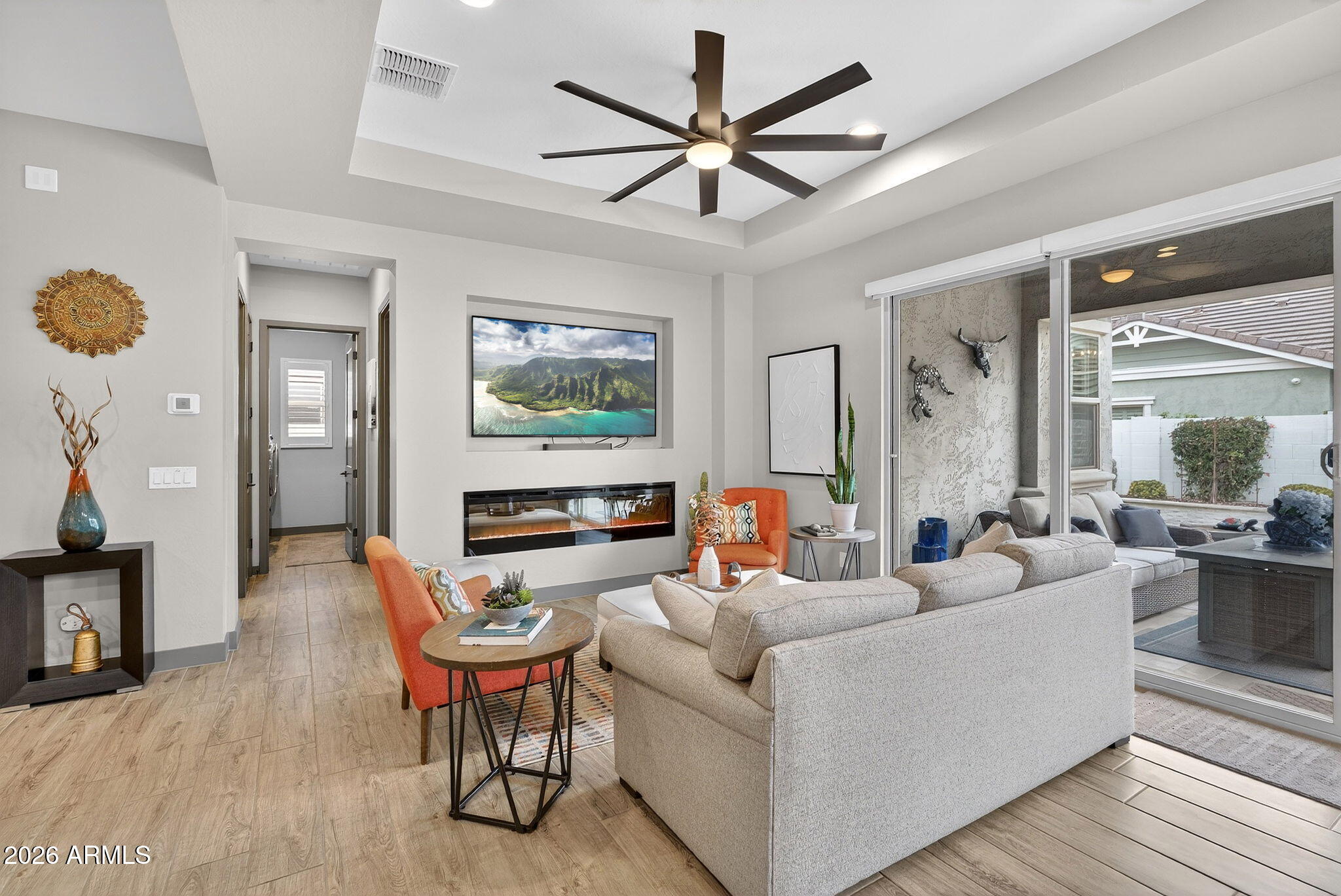 4238 E SKOUSEN Street