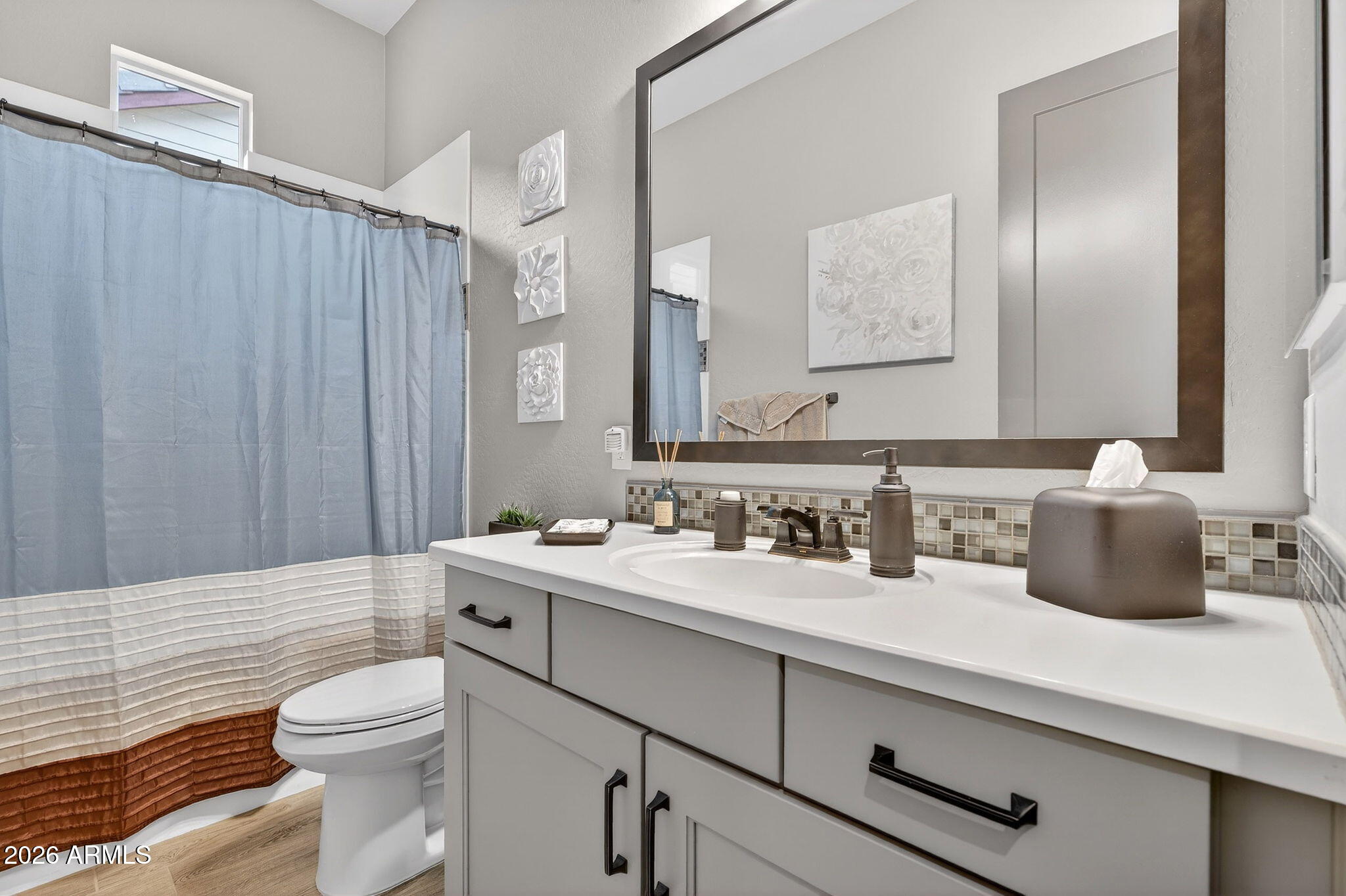 4238 E SKOUSEN Street