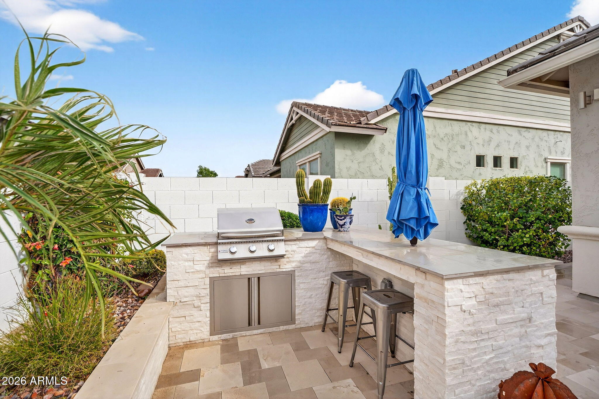 4238 E SKOUSEN Street