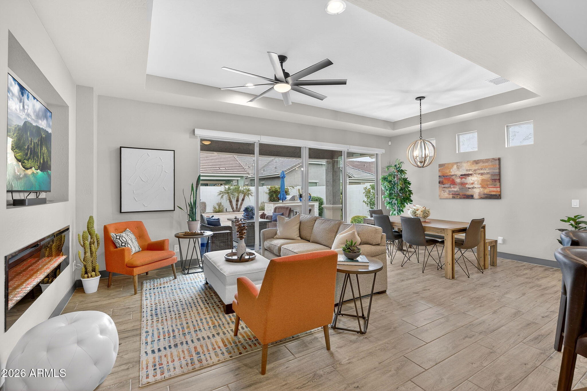 4238 E SKOUSEN Street