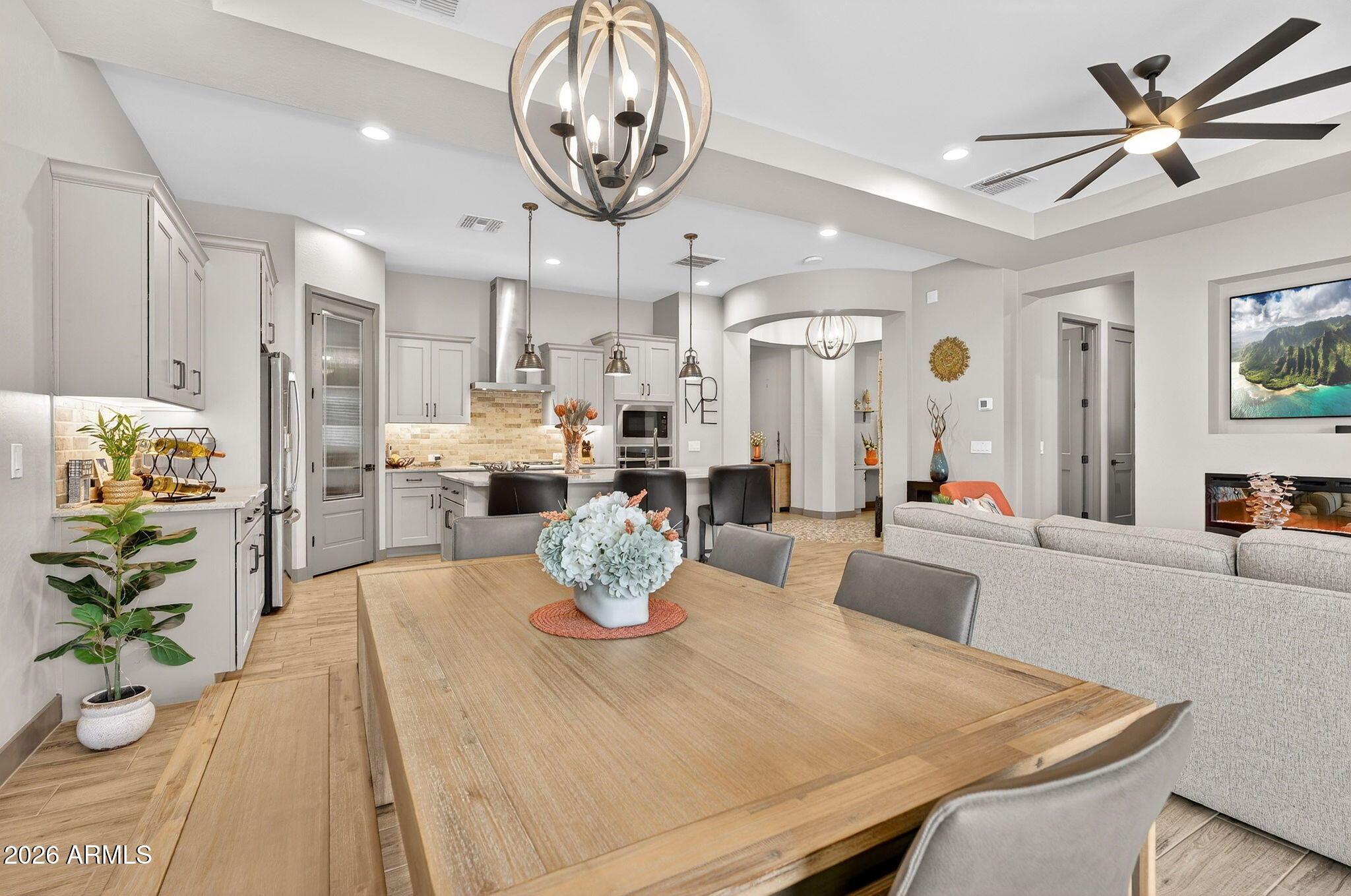 4238 E SKOUSEN Street