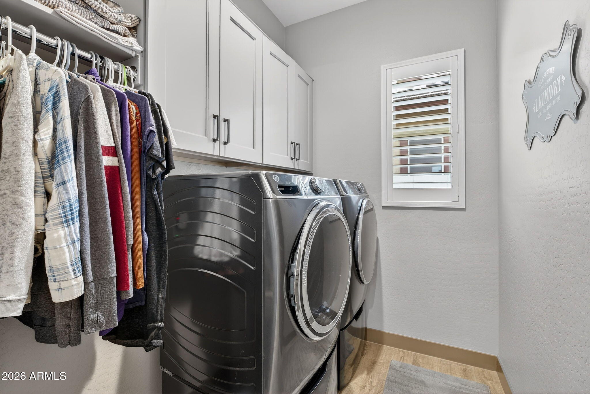 4238 E SKOUSEN Street