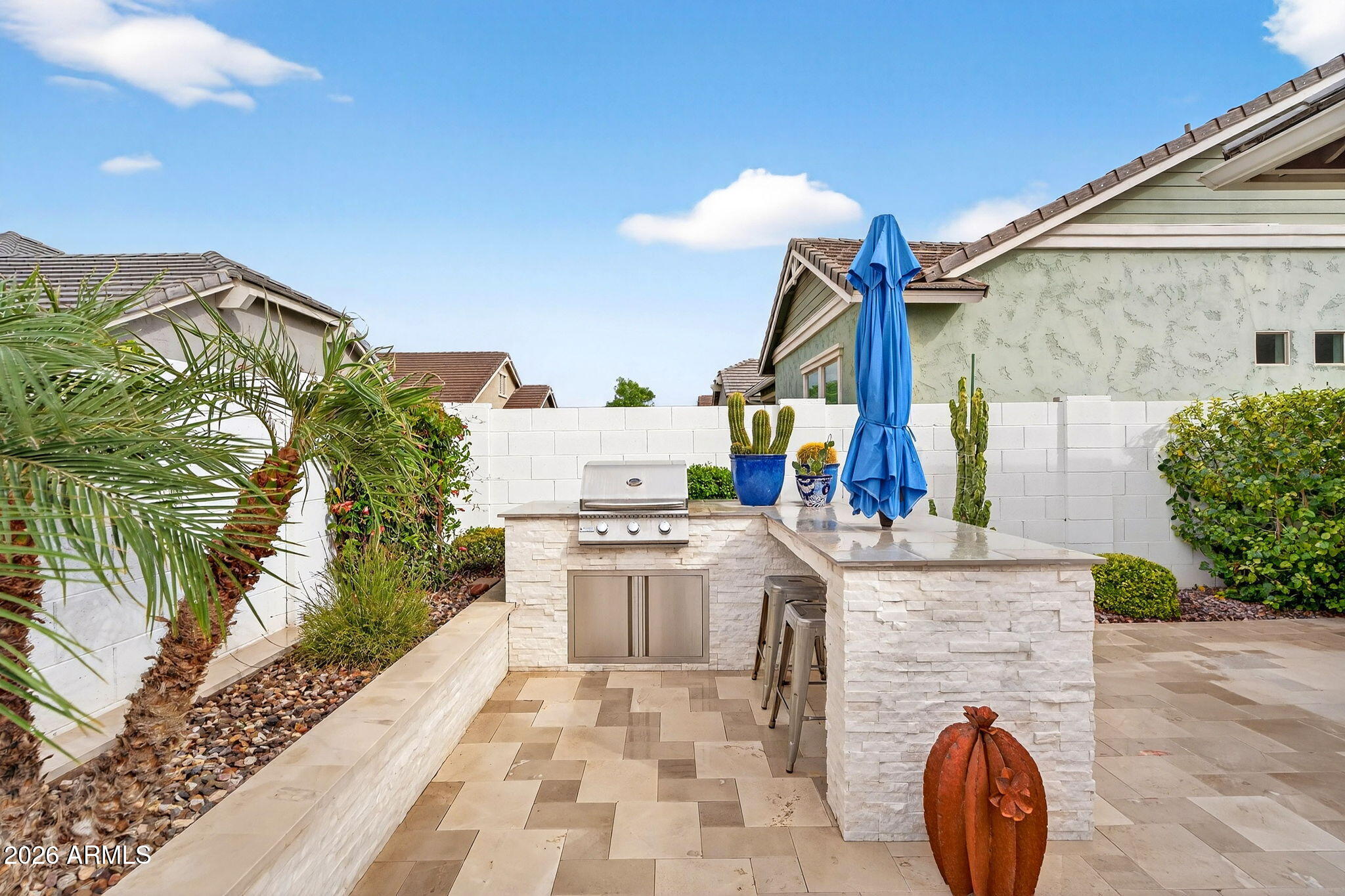 4238 E SKOUSEN Street