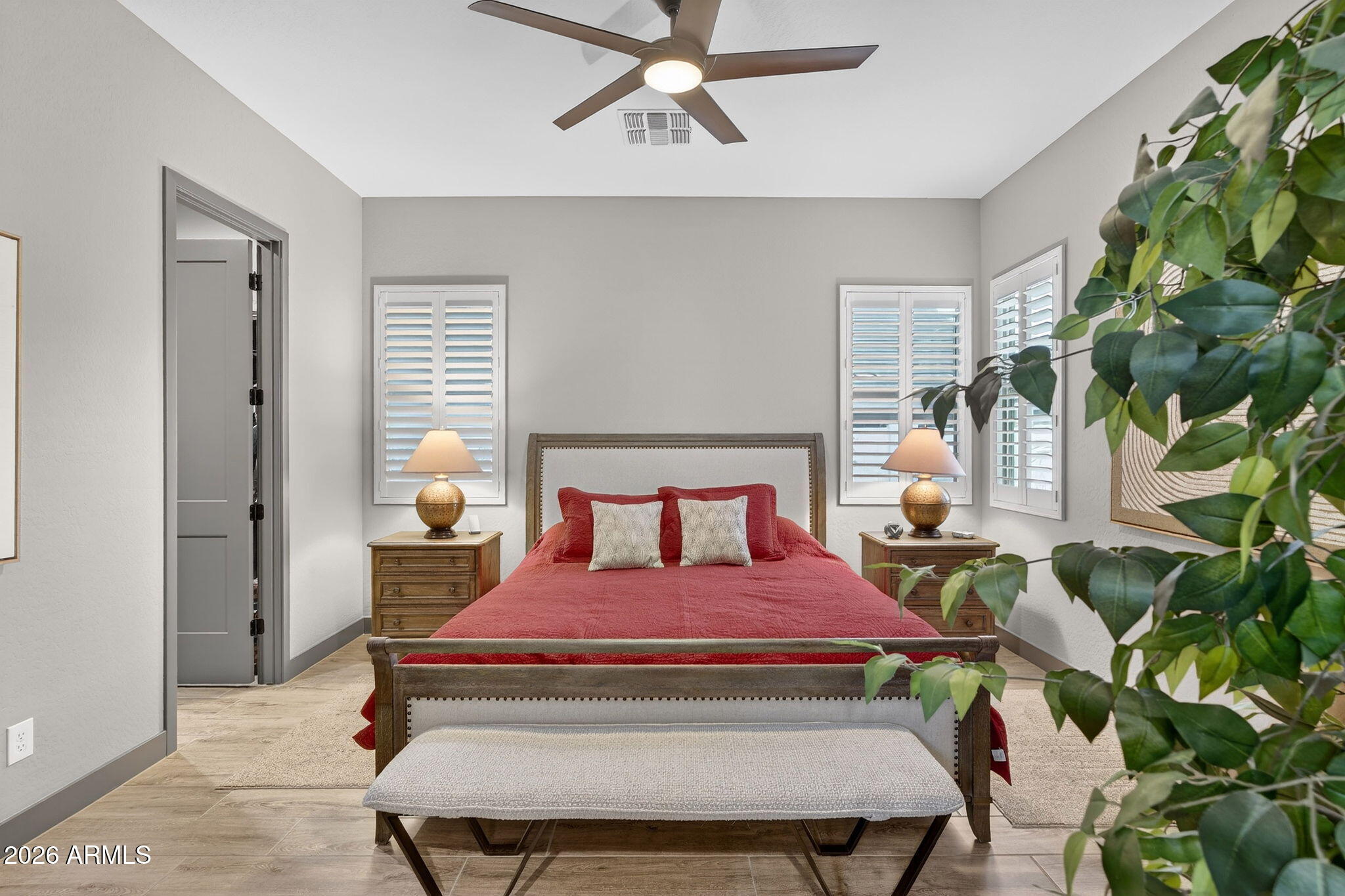 4238 E SKOUSEN Street