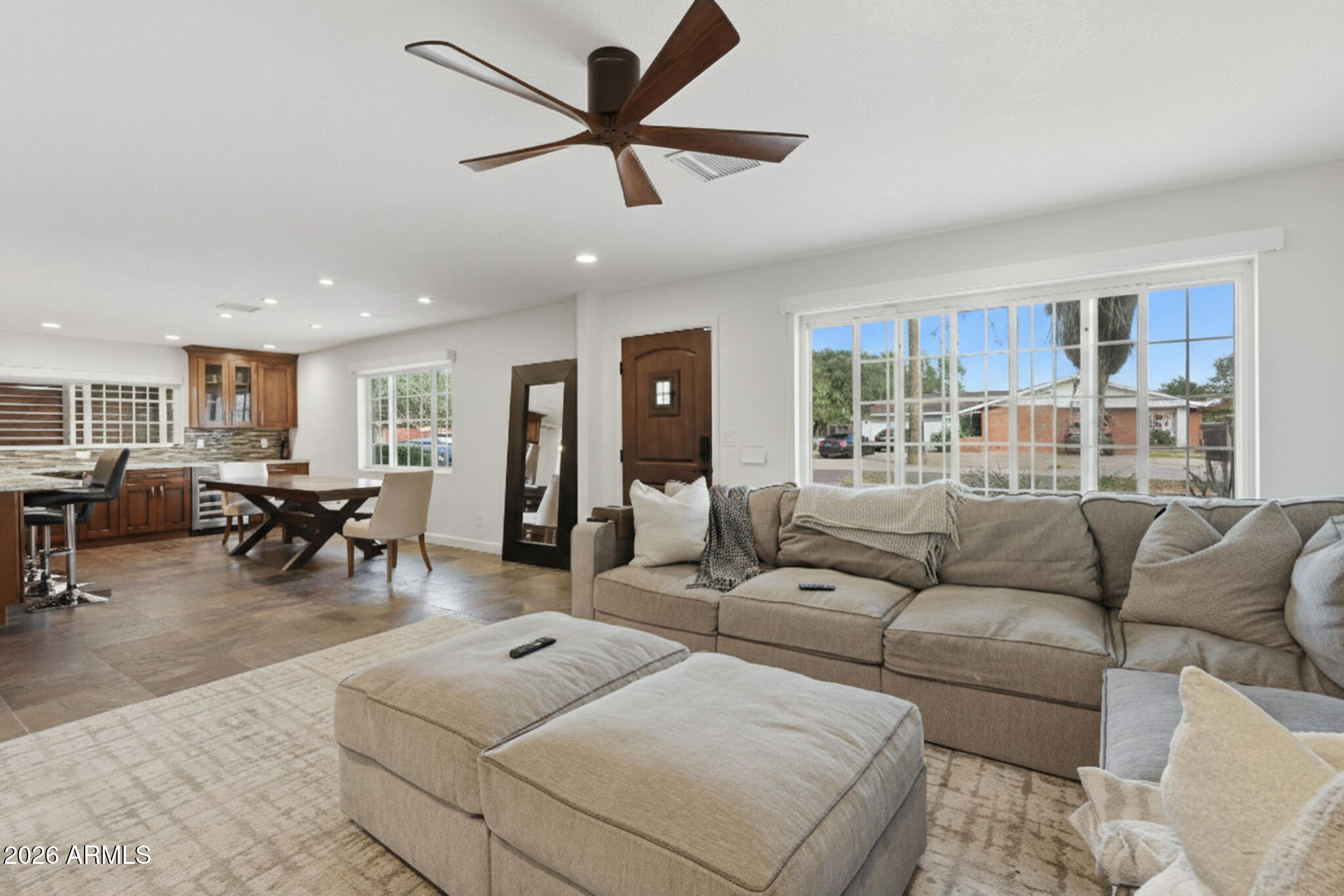 8307 E CLARENDON Avenue