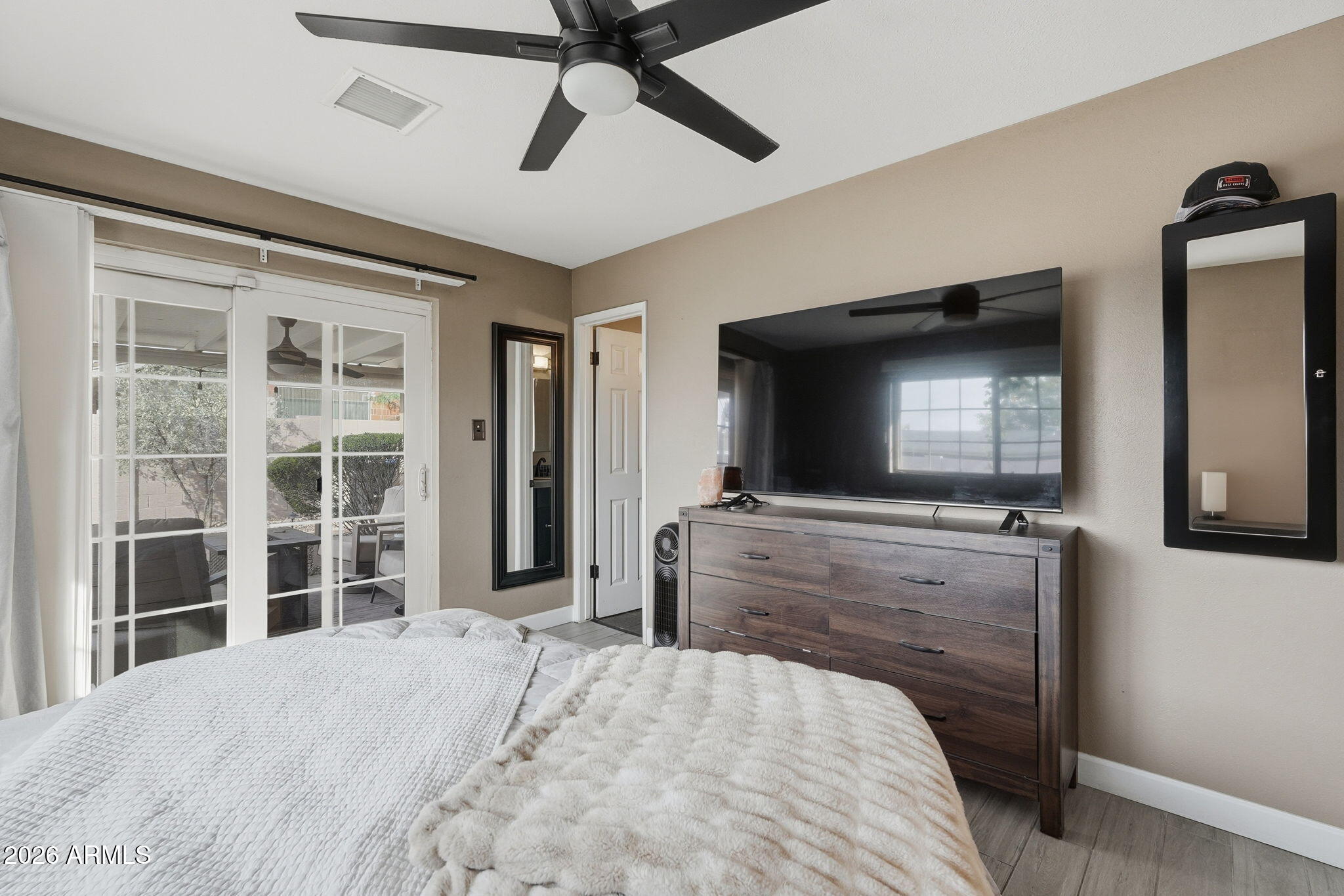 8307 E CLARENDON Avenue