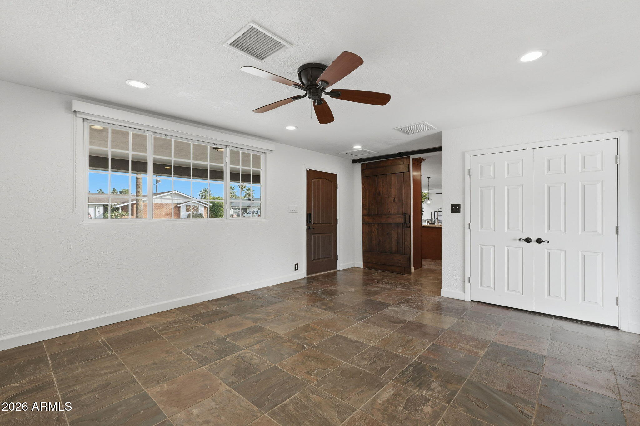 8307 E CLARENDON Avenue