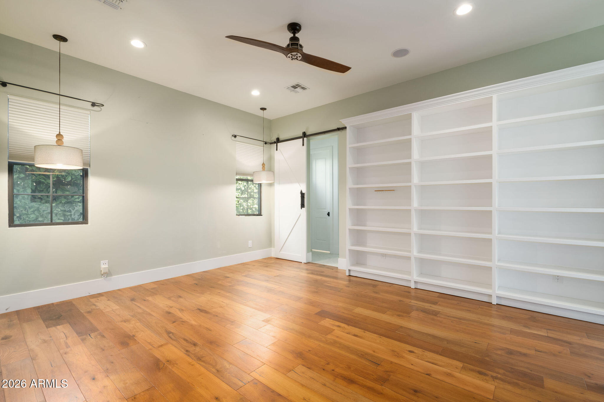 4510 E CALLE REDONDA