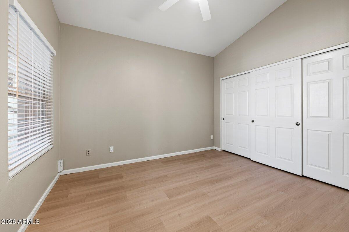 10059 E SHEENA Drive