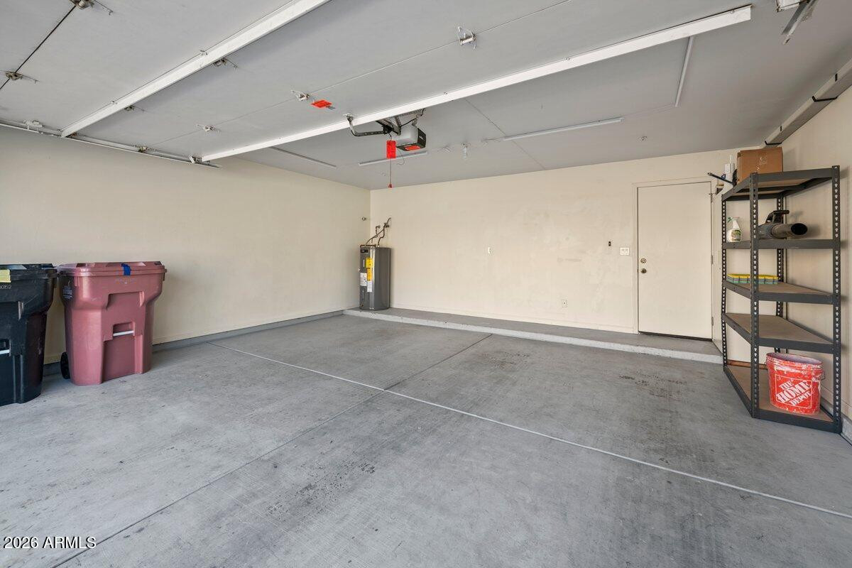 10059 E SHEENA Drive