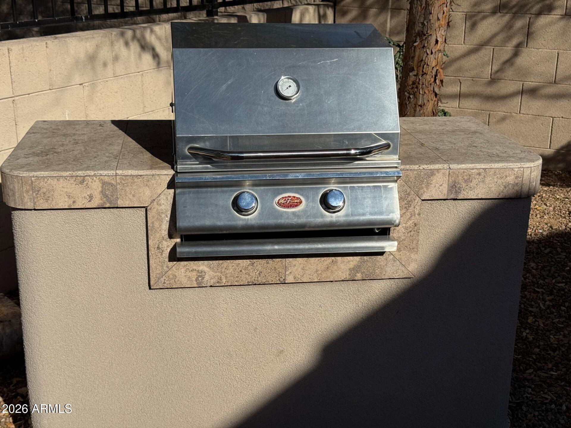 10850 W AVENIDA DEL REY