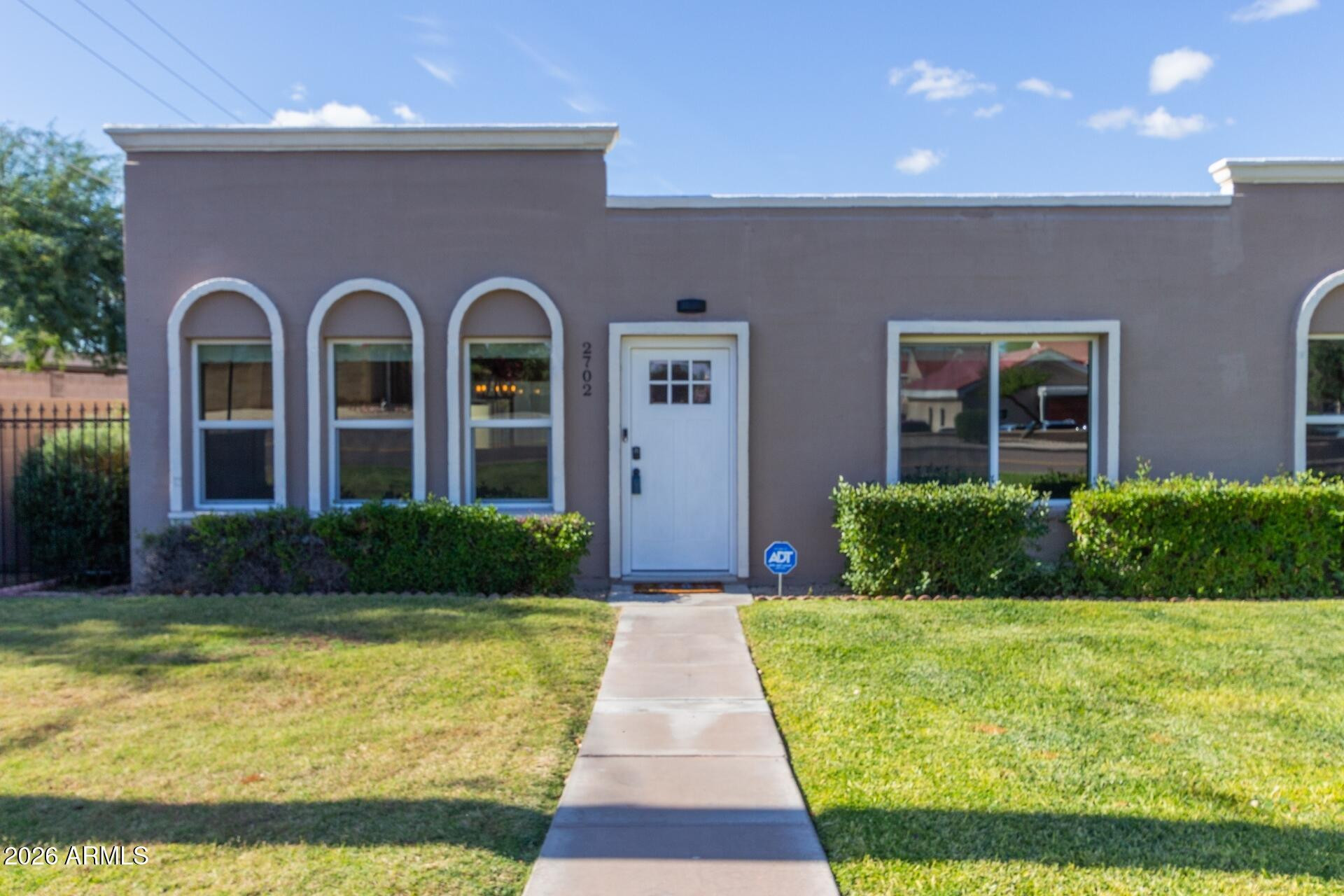 2702 N 60th Street
