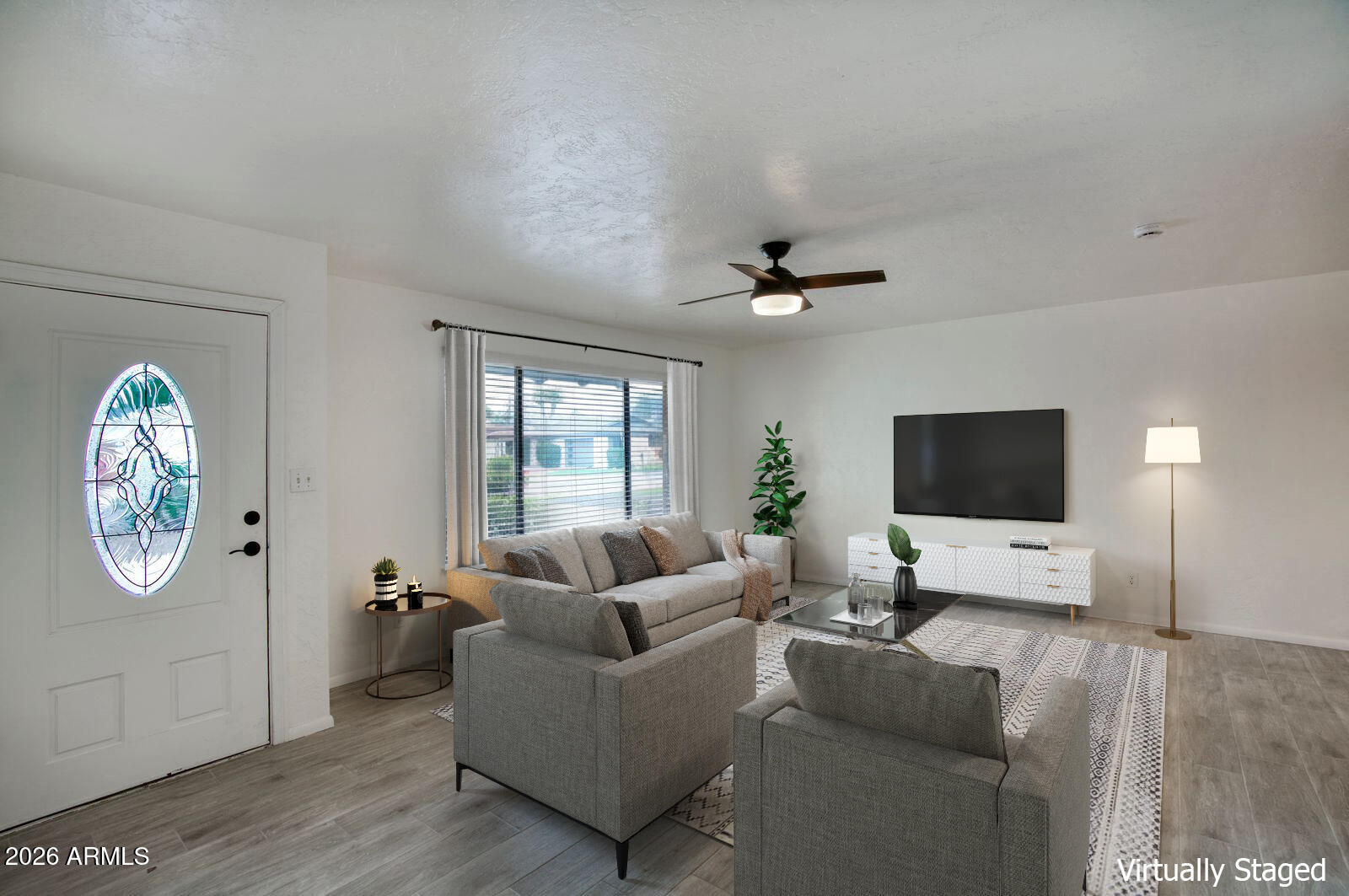 8701 E BONNIE ROSE Avenue