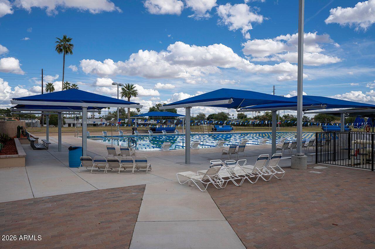 8701 E BONNIE ROSE Avenue