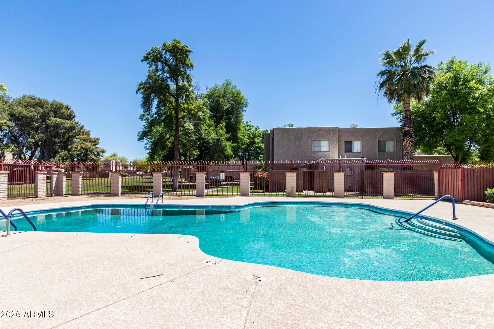 600 S DOBSON Road 122