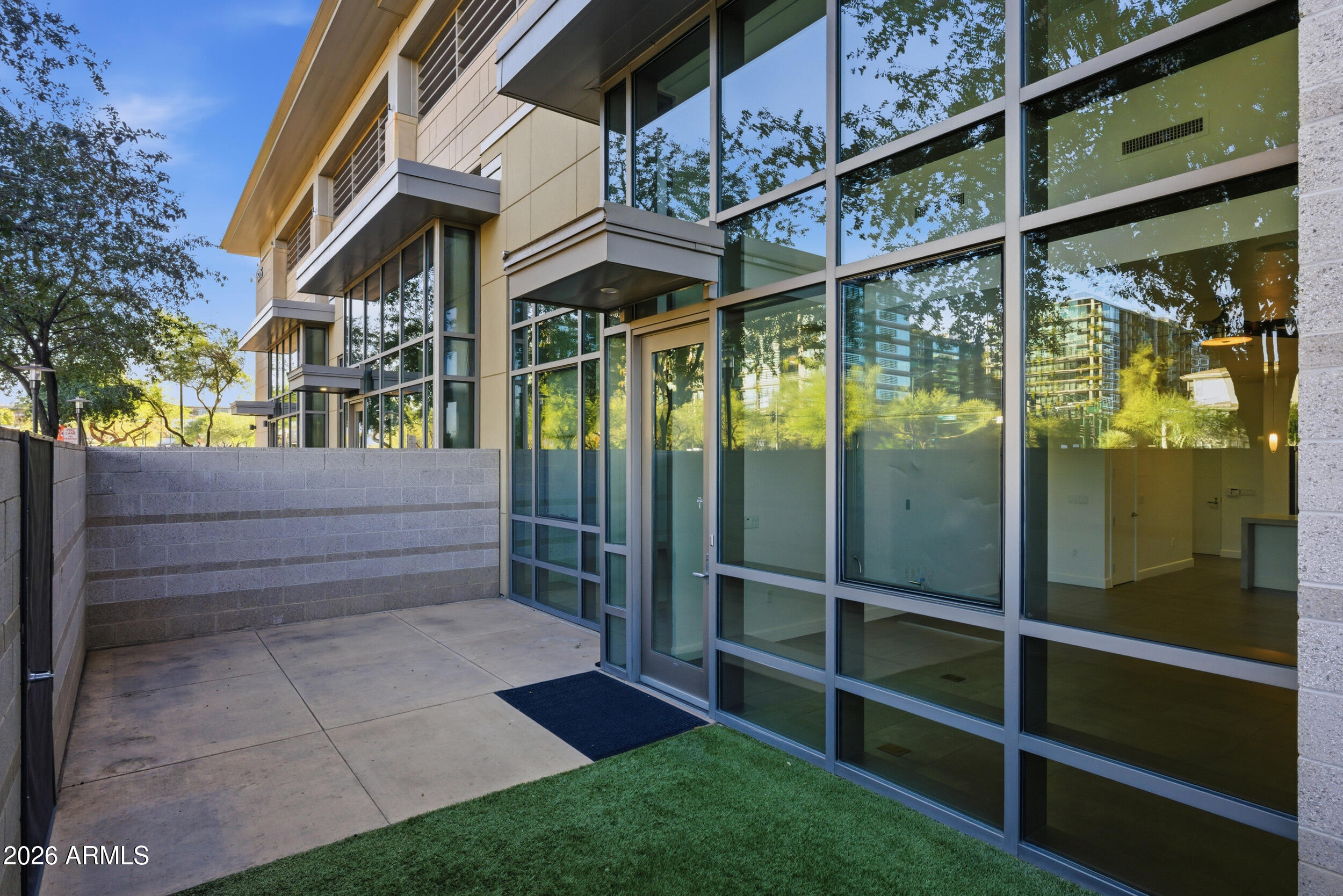 15215 N KIERLAND Boulevard 103