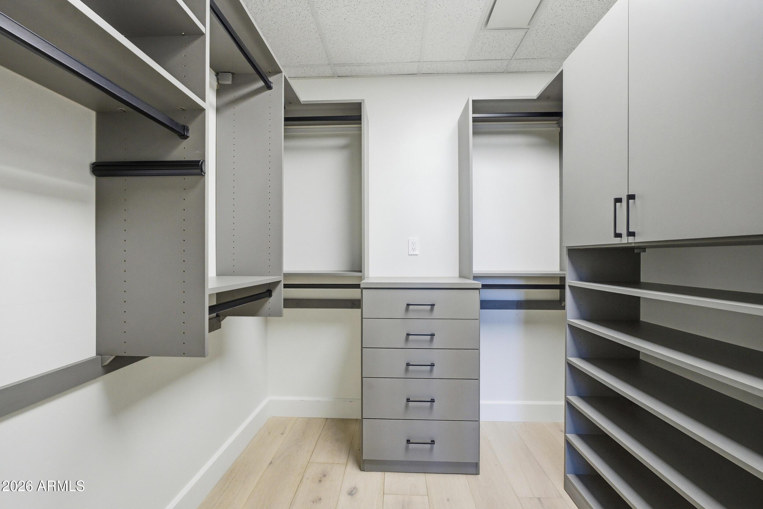 15215 N KIERLAND Boulevard 103