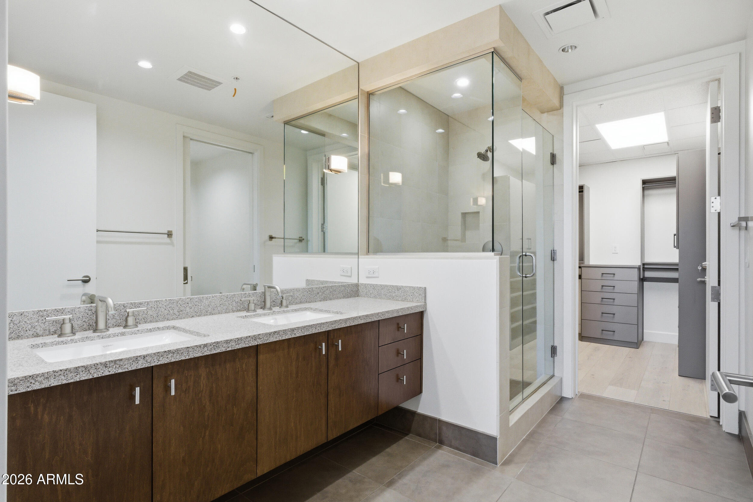 15215 N KIERLAND Boulevard 103