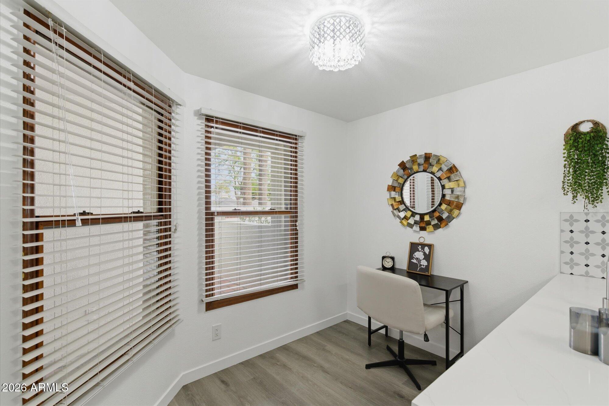 1125 W PASADENA Avenue 2