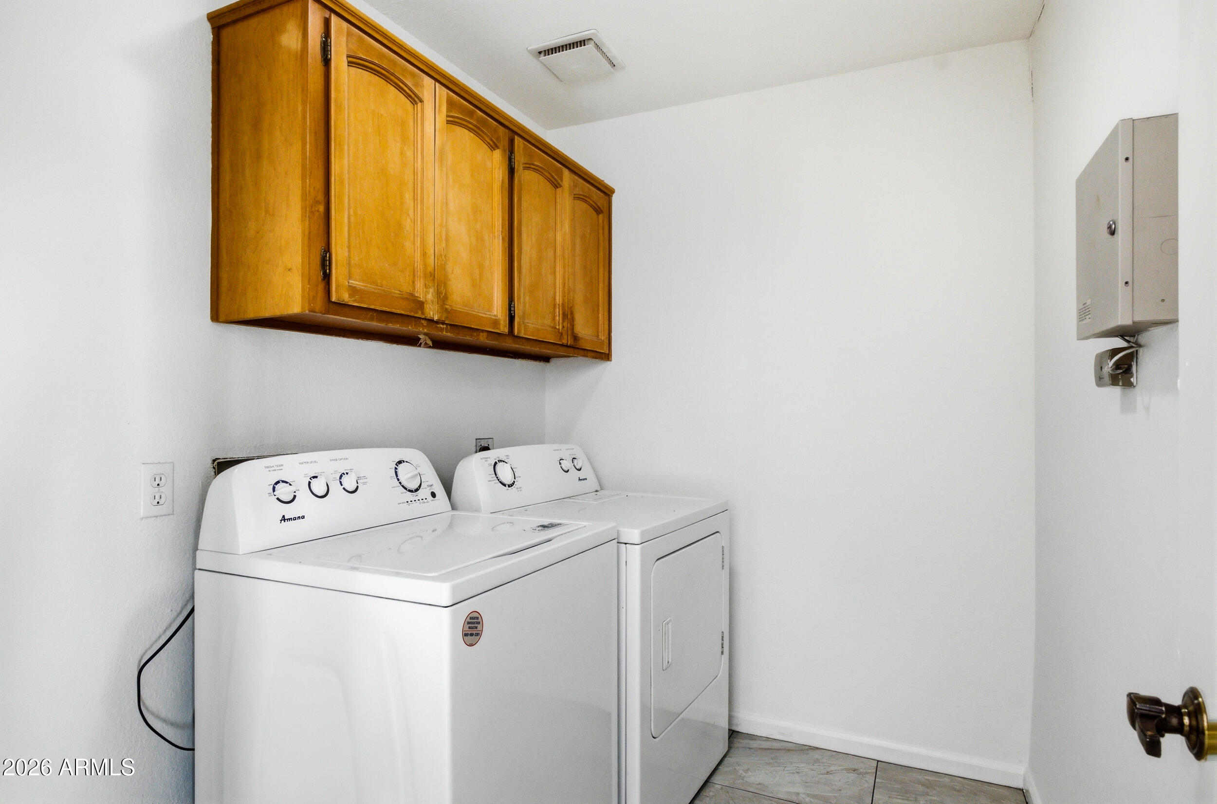 2626 E ARIZONA BILTMORE Circle 19