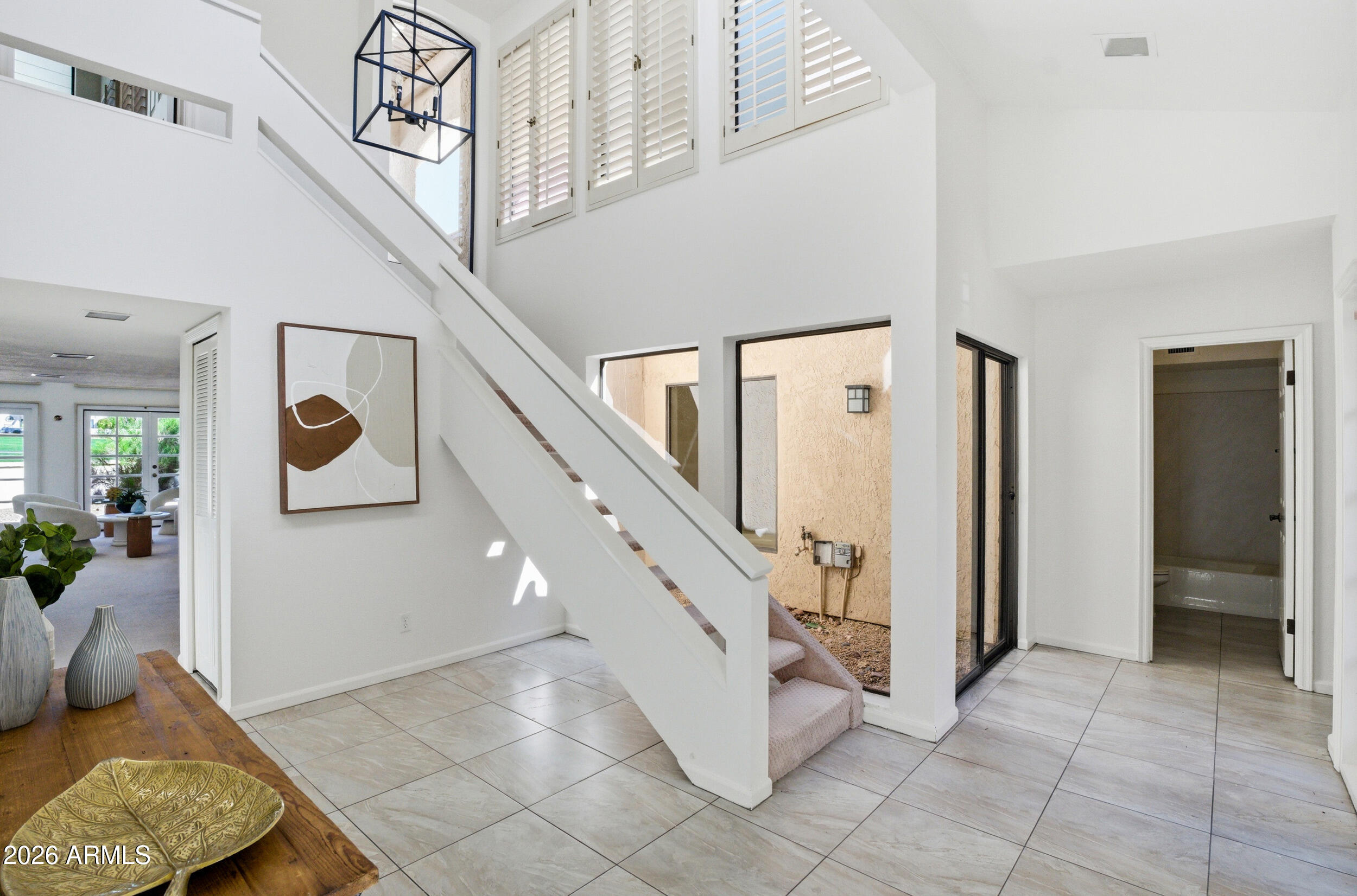 2626 E ARIZONA BILTMORE Circle 19