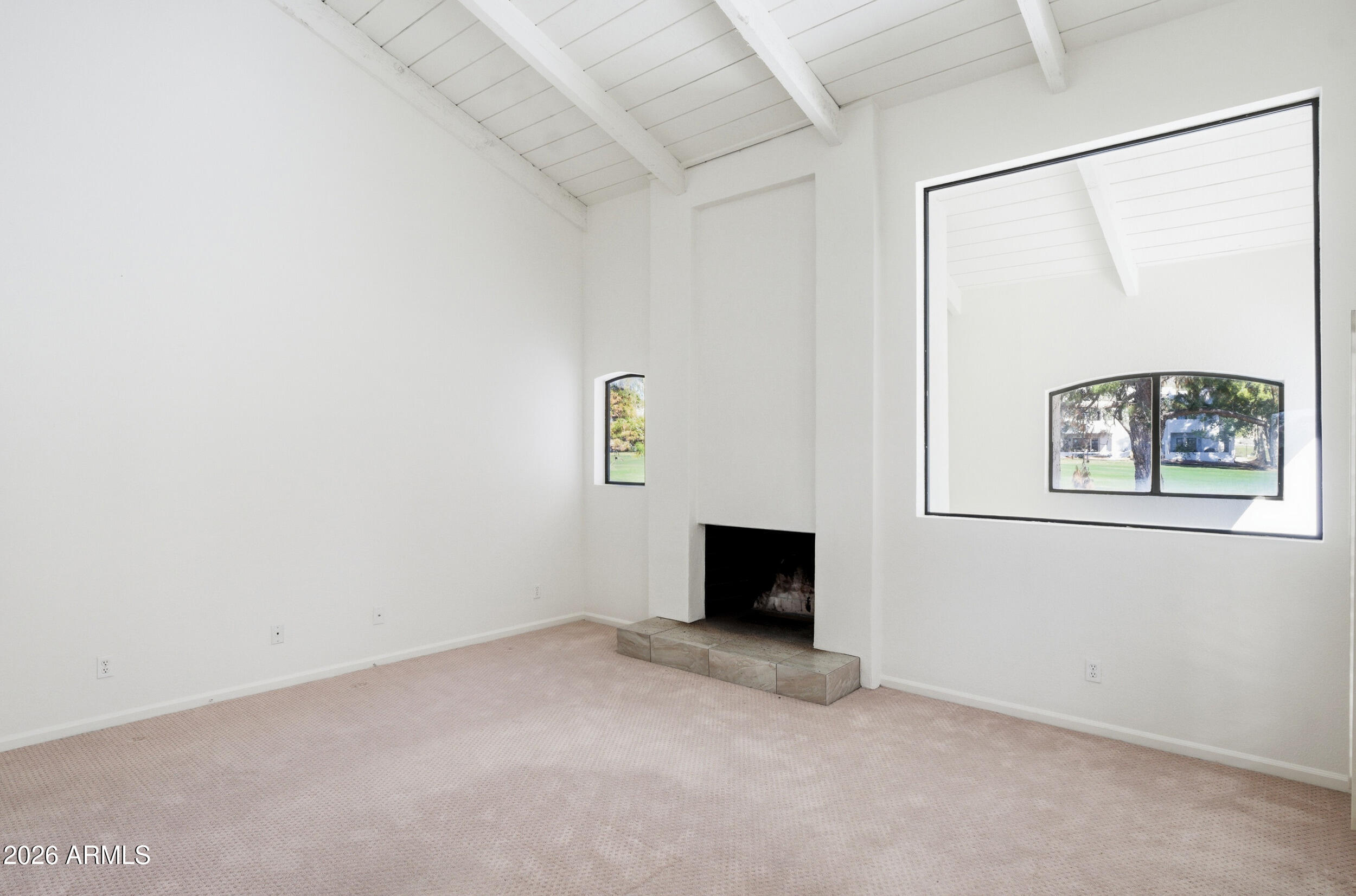 2626 E ARIZONA BILTMORE Circle 19