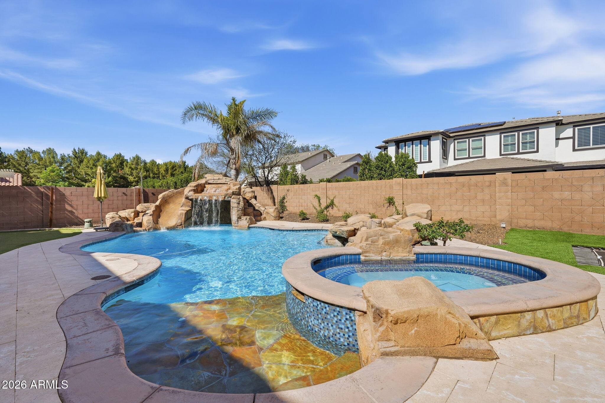 3662 E COMSTOCK Drive