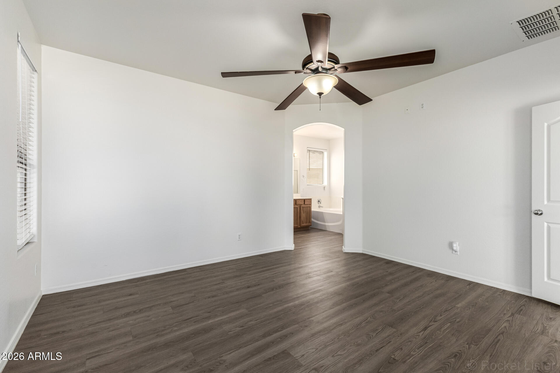 10205 W FLORENCE Avenue