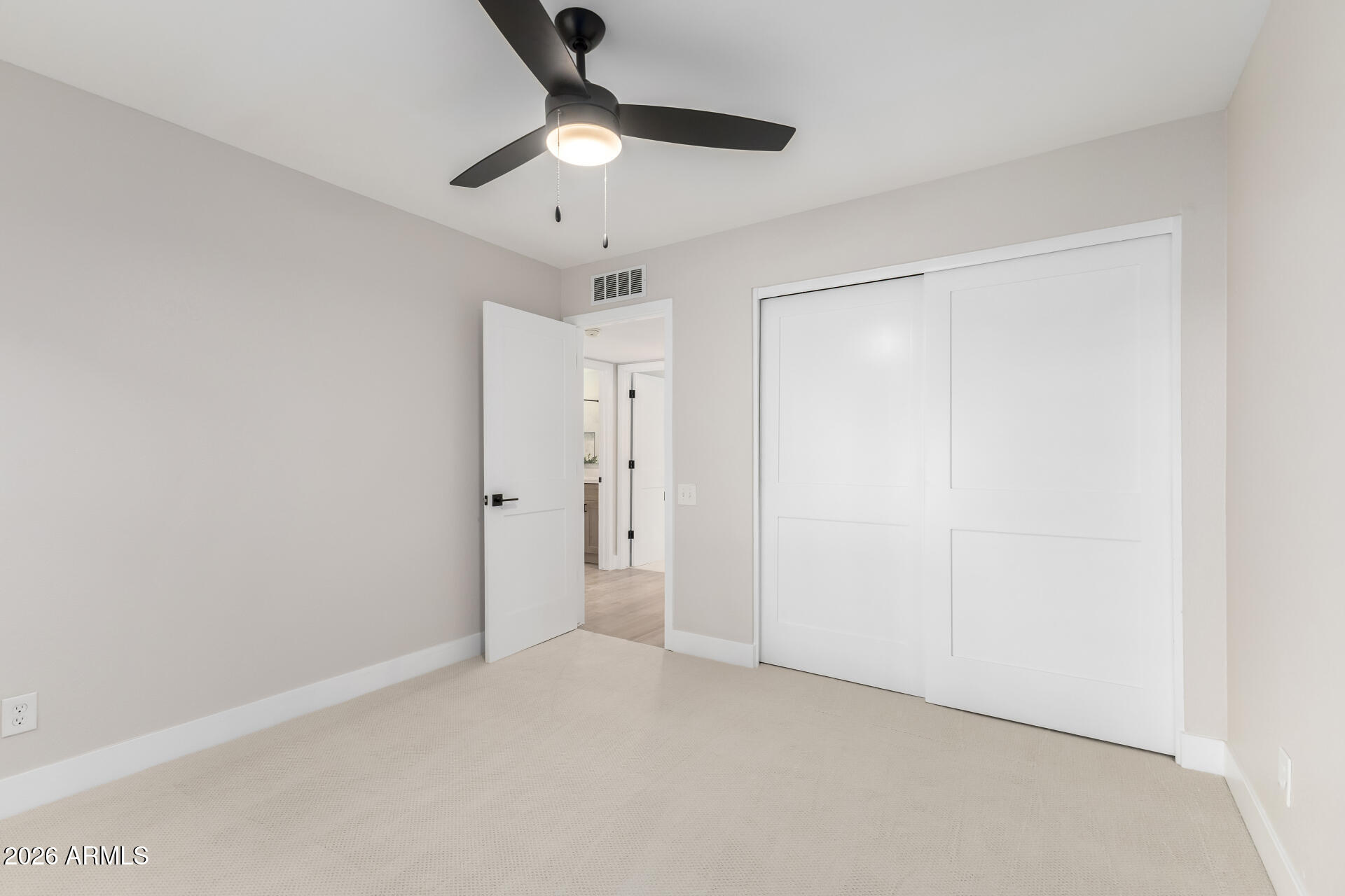 942 E DRIFTWOOD Drive