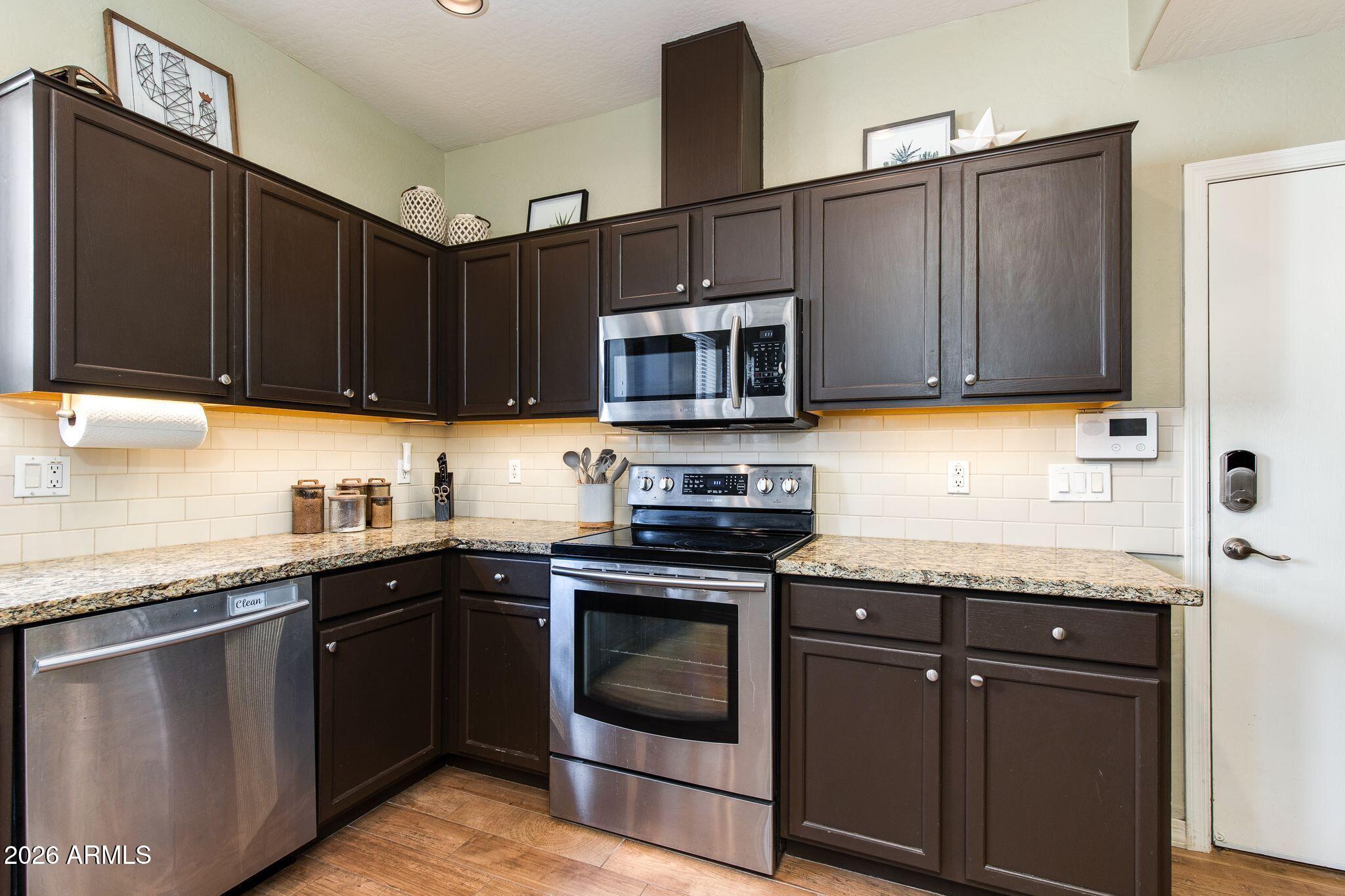 1225 N 36TH Street 1090