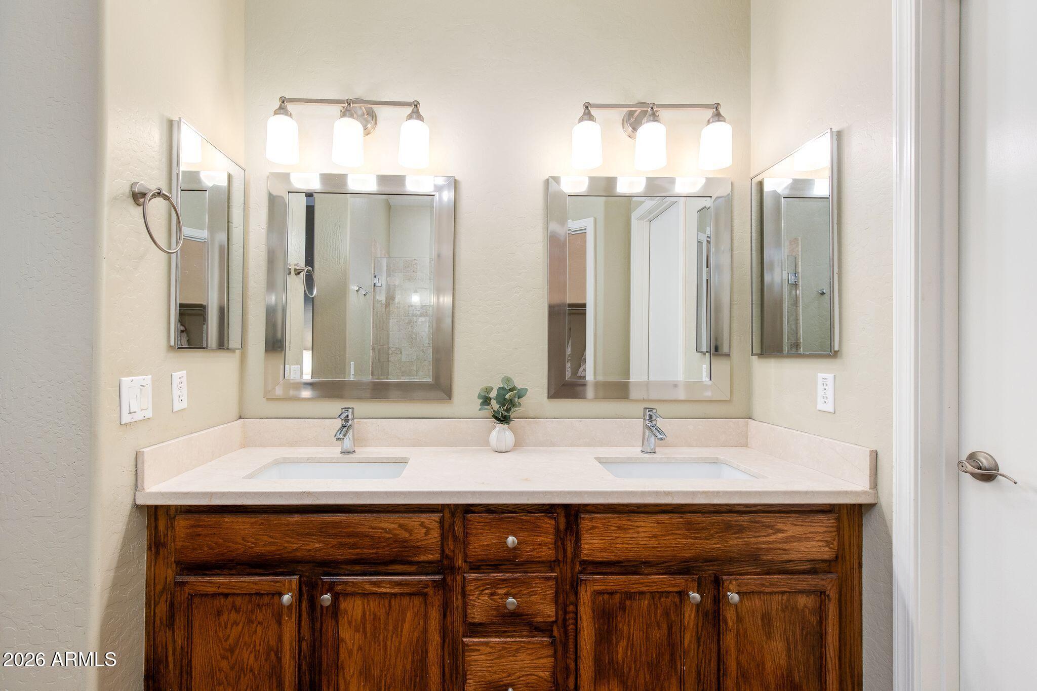 1225 N 36TH Street 1090